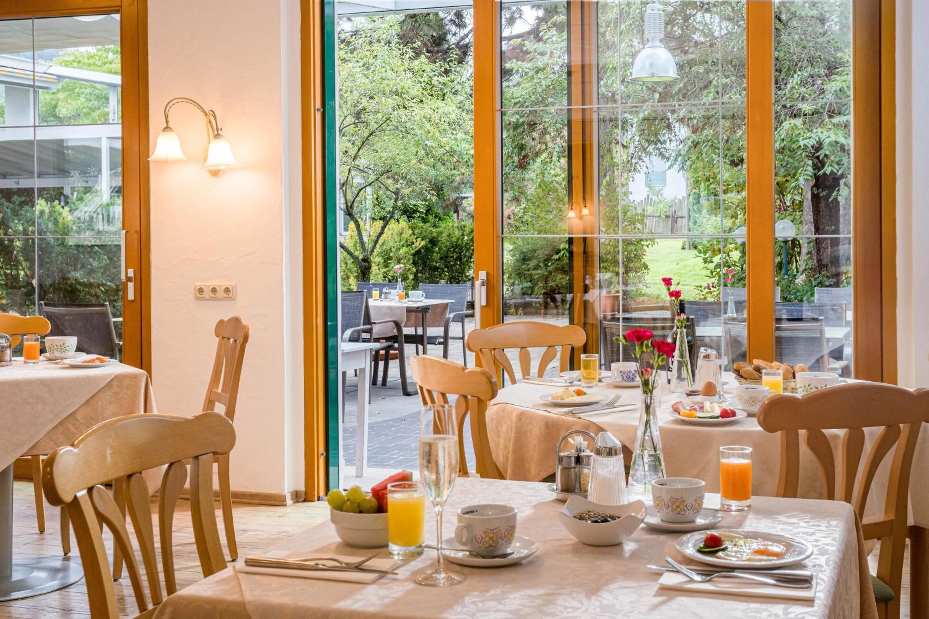 Breakfast in Seehotel Das JO