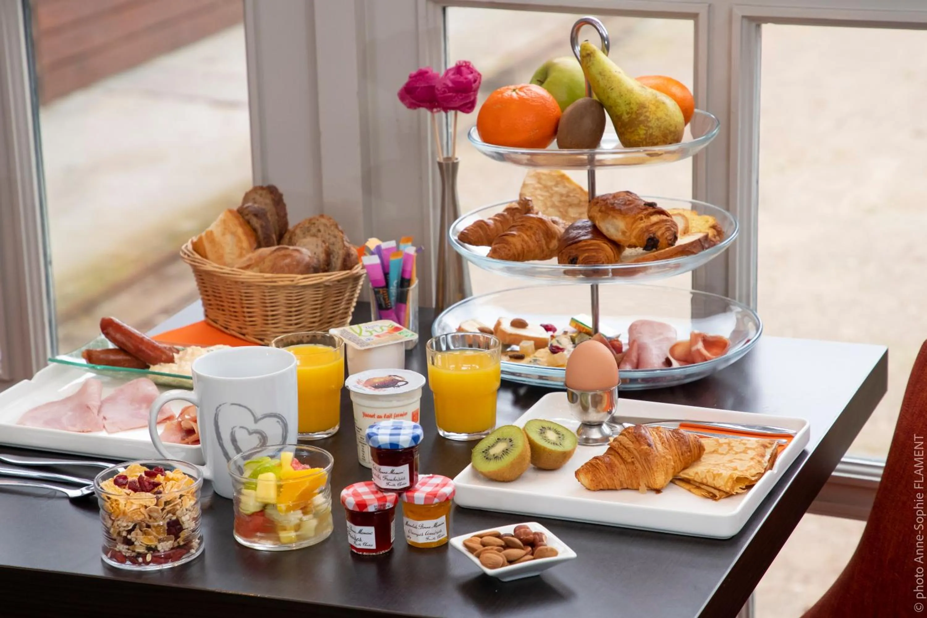 Breakfast in Le Cap Hornu