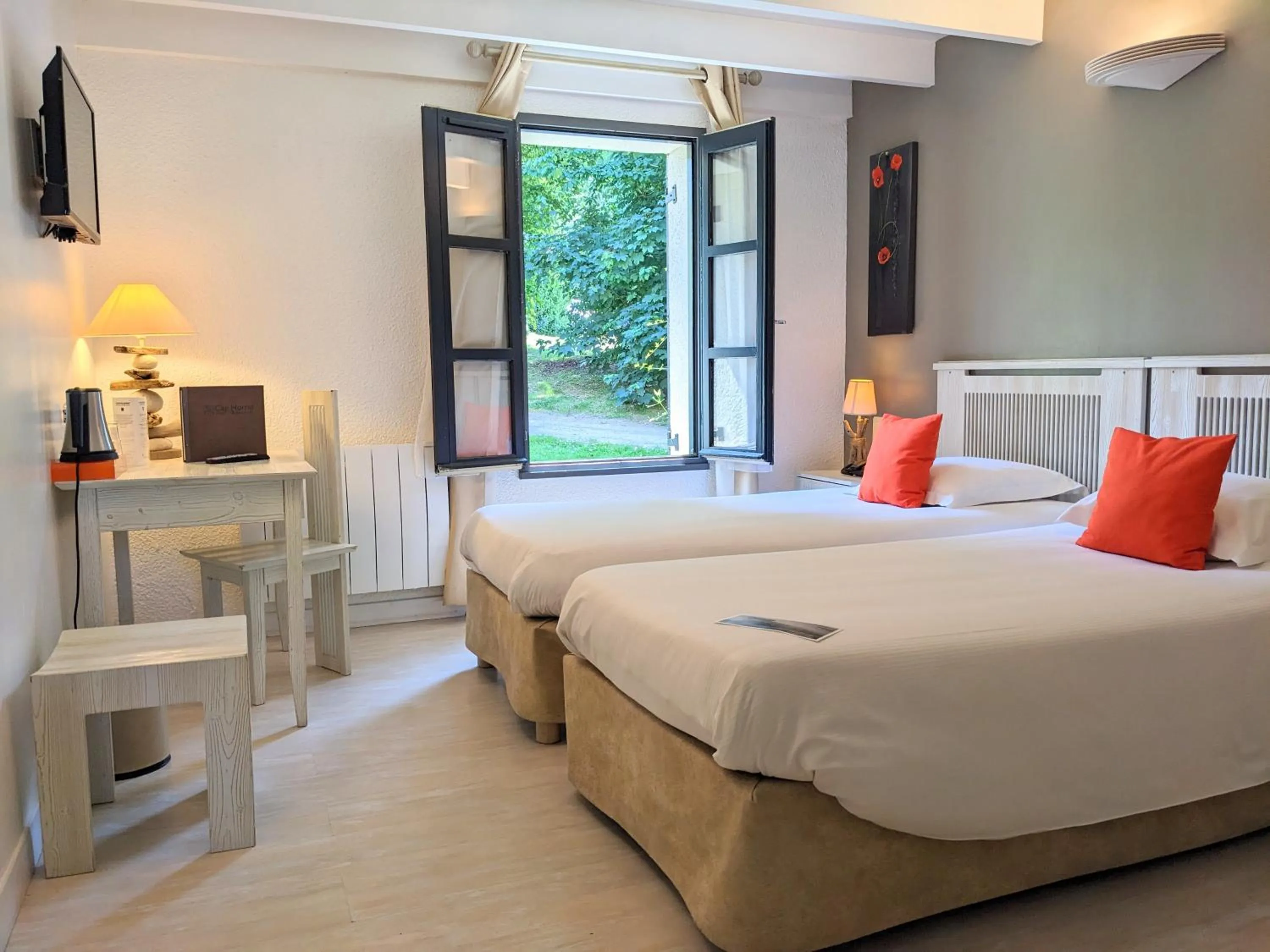 Bedroom, Bed in Le Cap Hornu