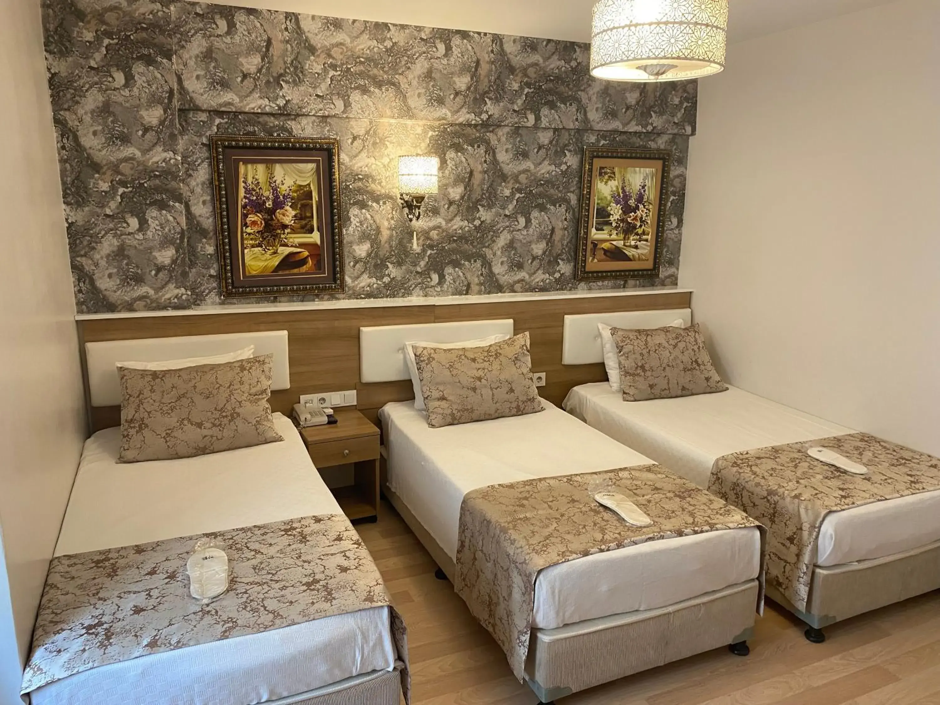 Standard Triple Room in Polanin Hotel Standard Triple Room in Polanin Hotel