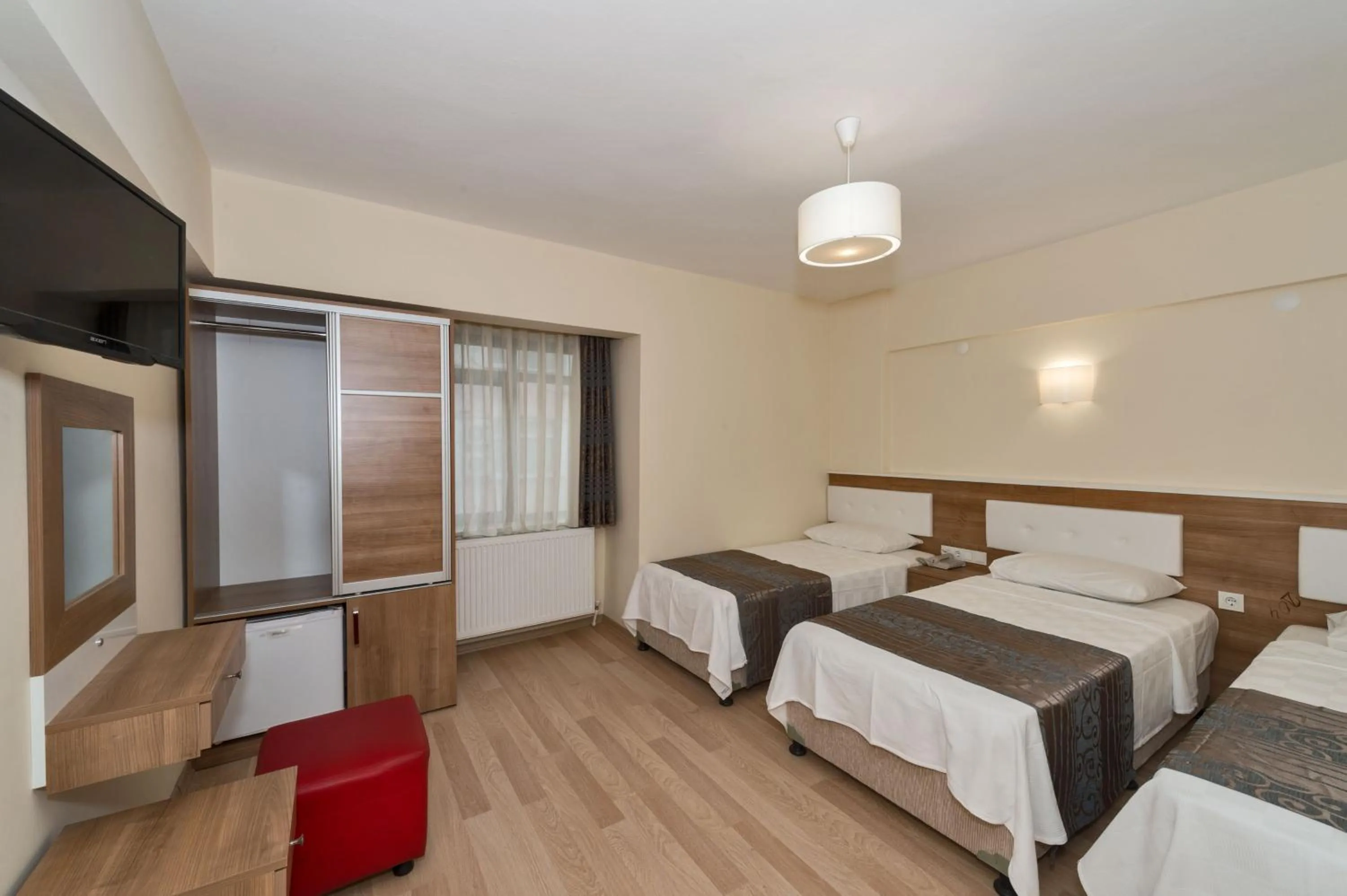 Bedroom, Bed in Polanin Hotel