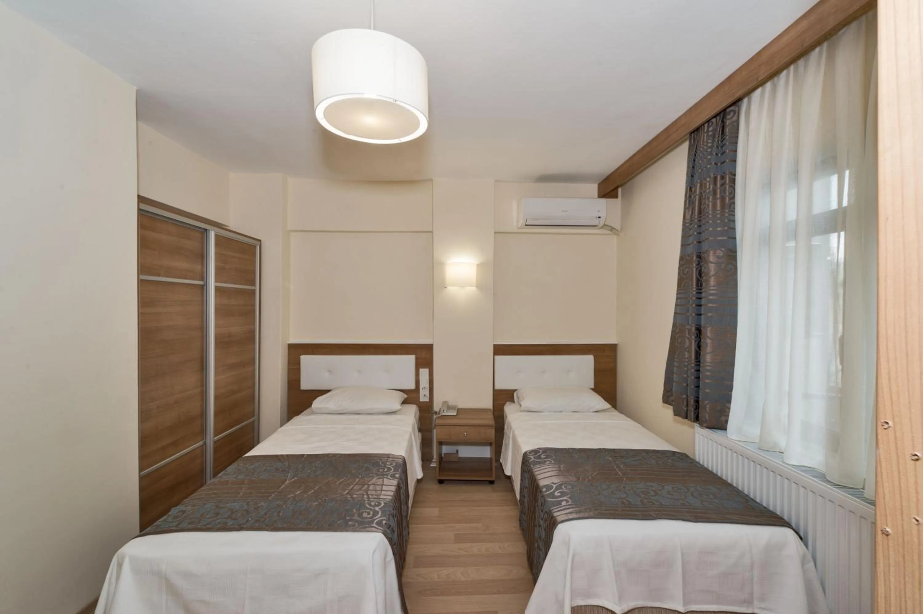 Photo of the whole room, Bed in Polanin Hotel