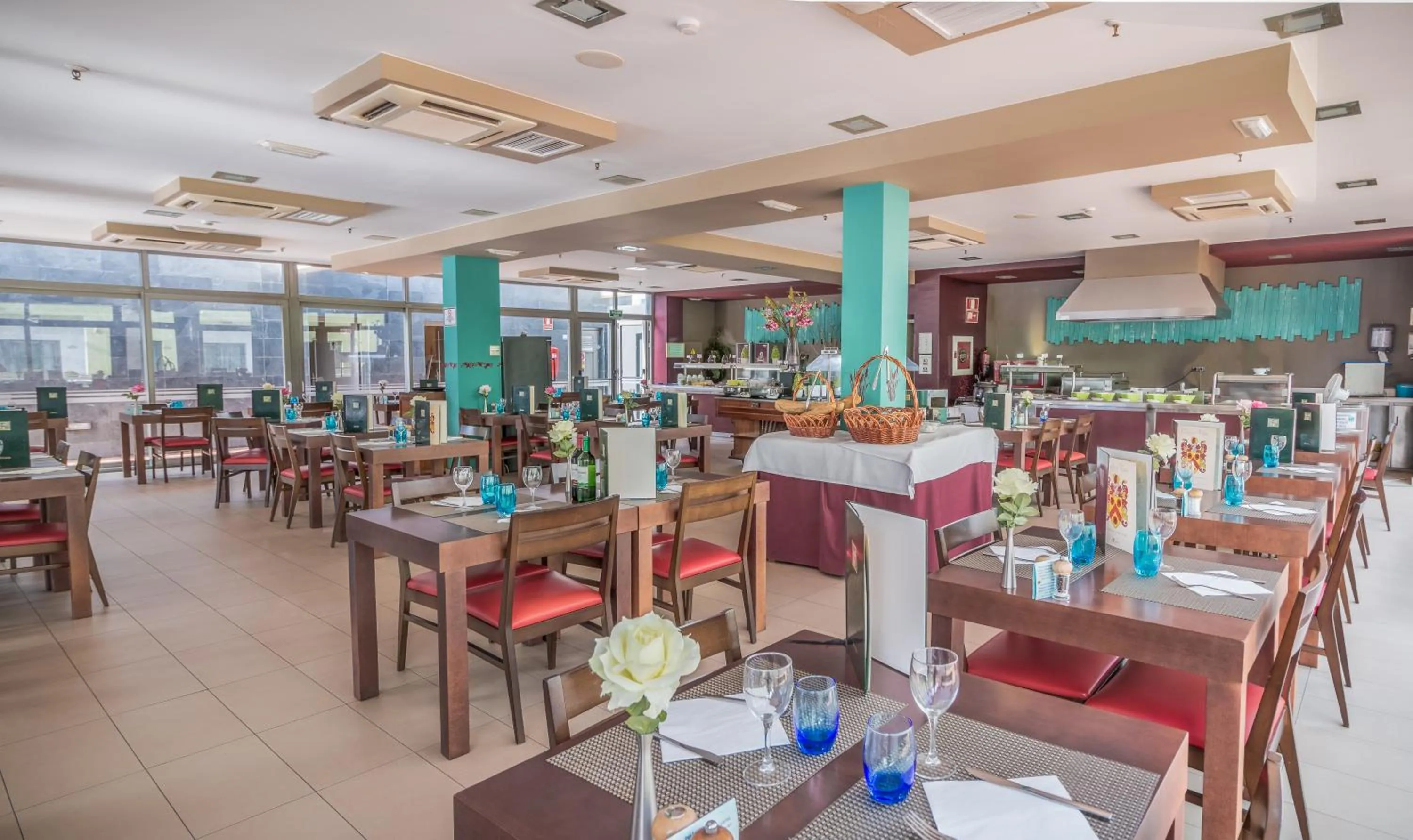 Restaurant/places to eat in Hotel LIVVO Corralejo Beach