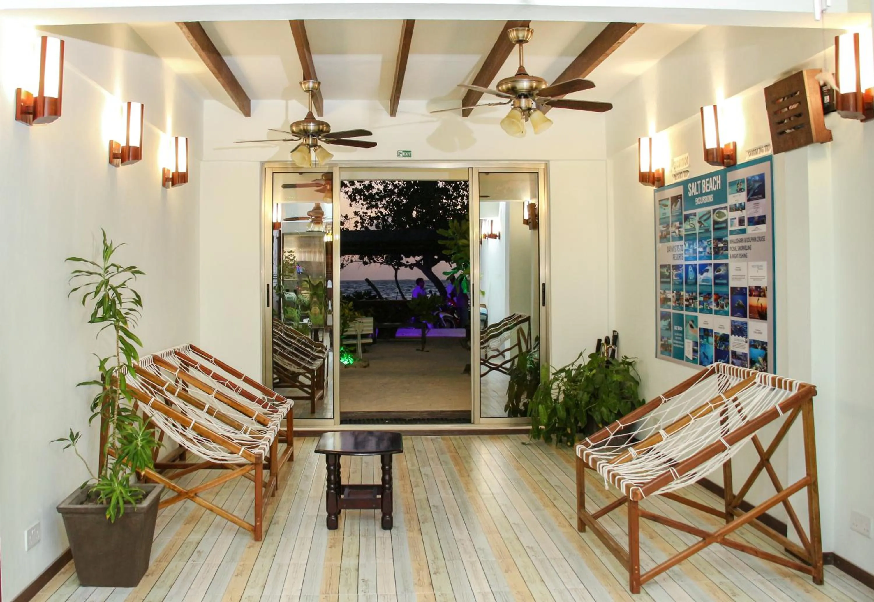 Seating area in Salt Beach Hotel