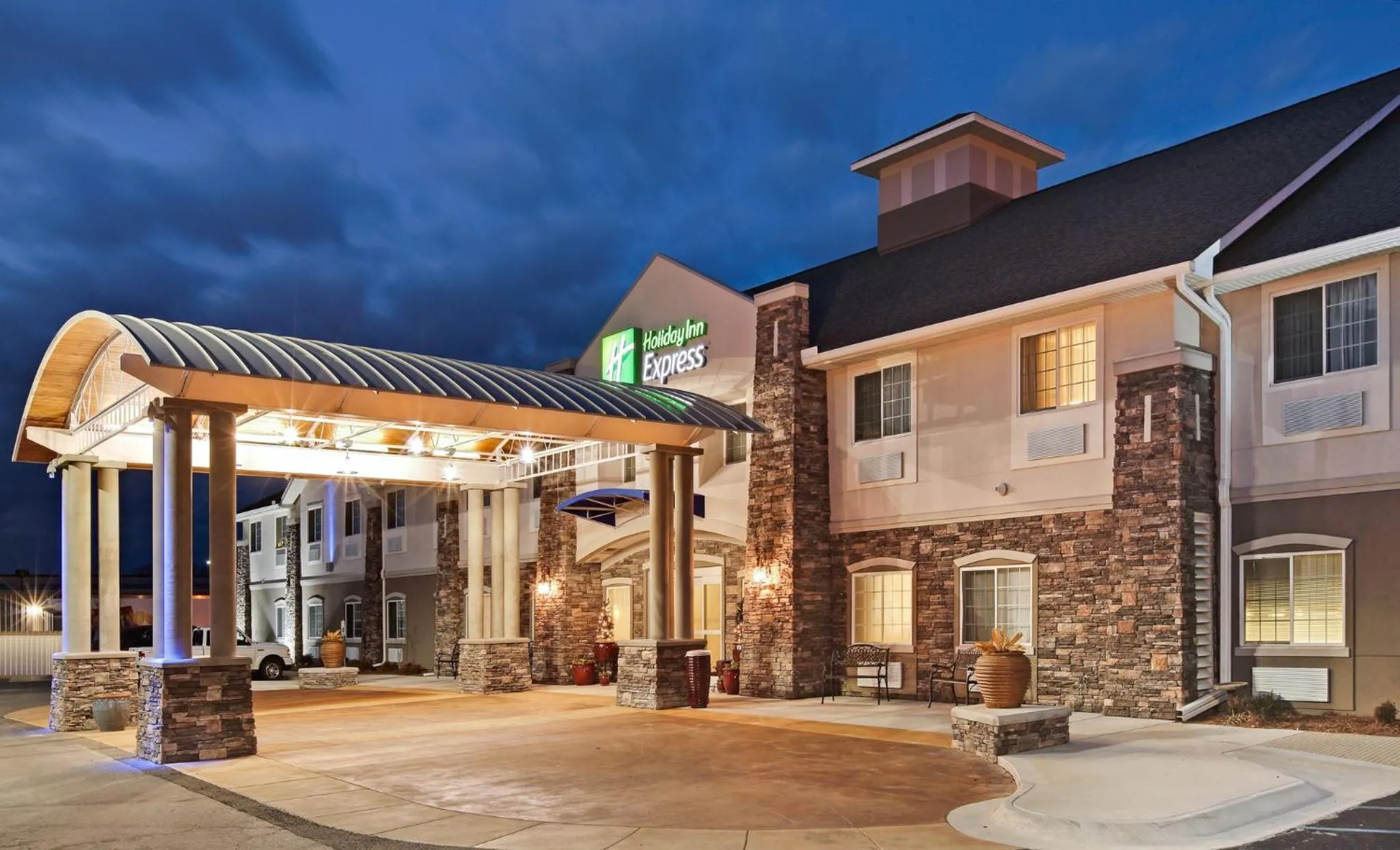 Property building in Holiday Inn Express Monticello by IHG