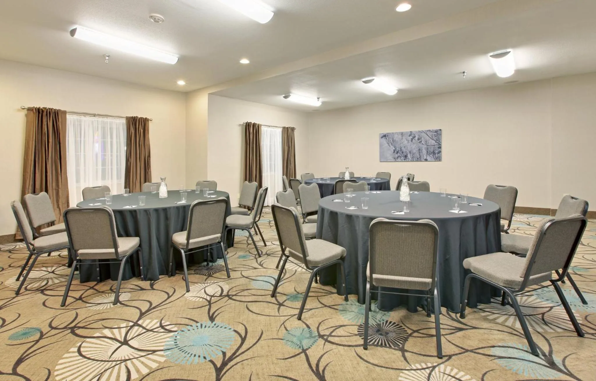 Meeting/conference room in Holiday Inn Express Monticello by IHG