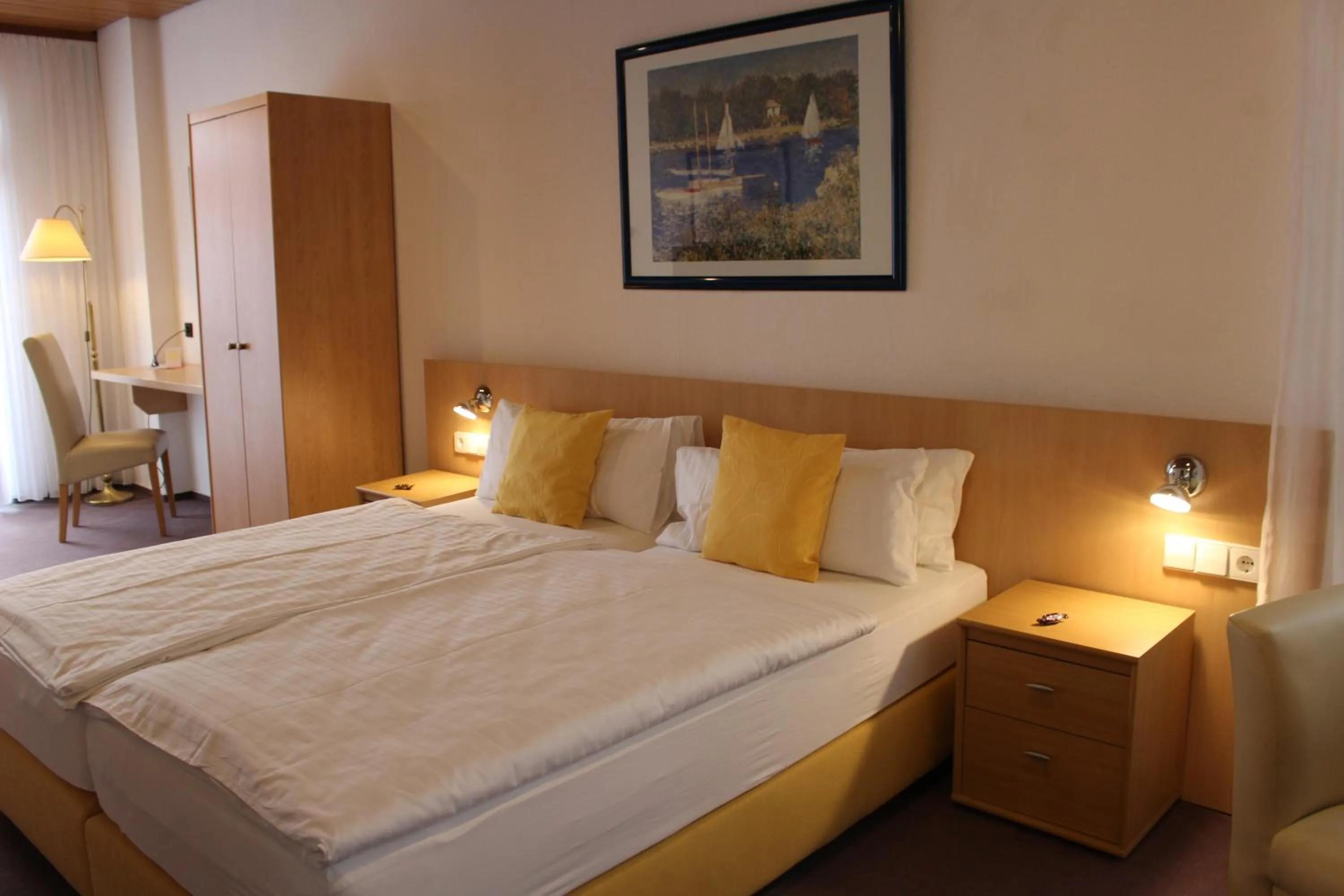 Bed in Hotel Rebstock