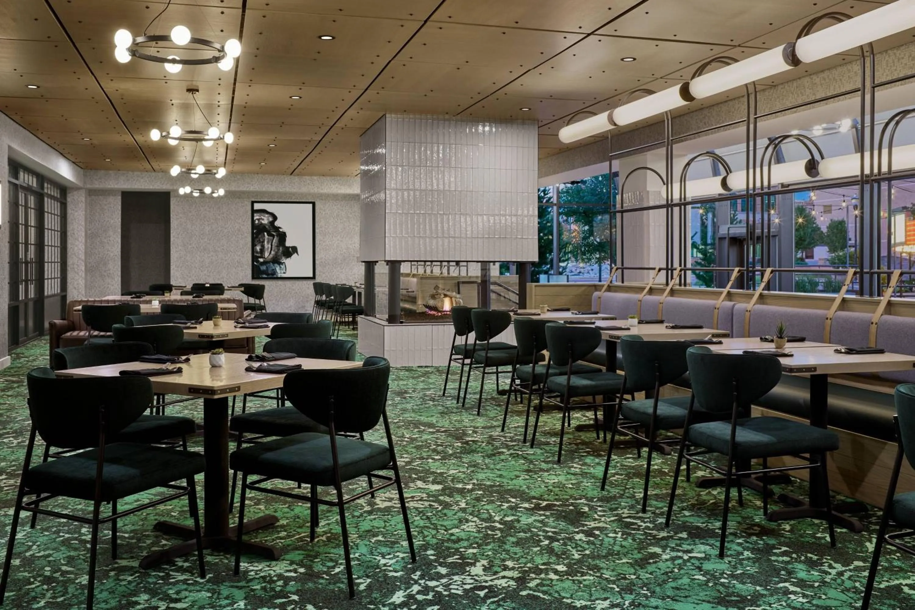 Restaurant/places to eat in Delta Hotels by Marriott Muskegon Convention Center