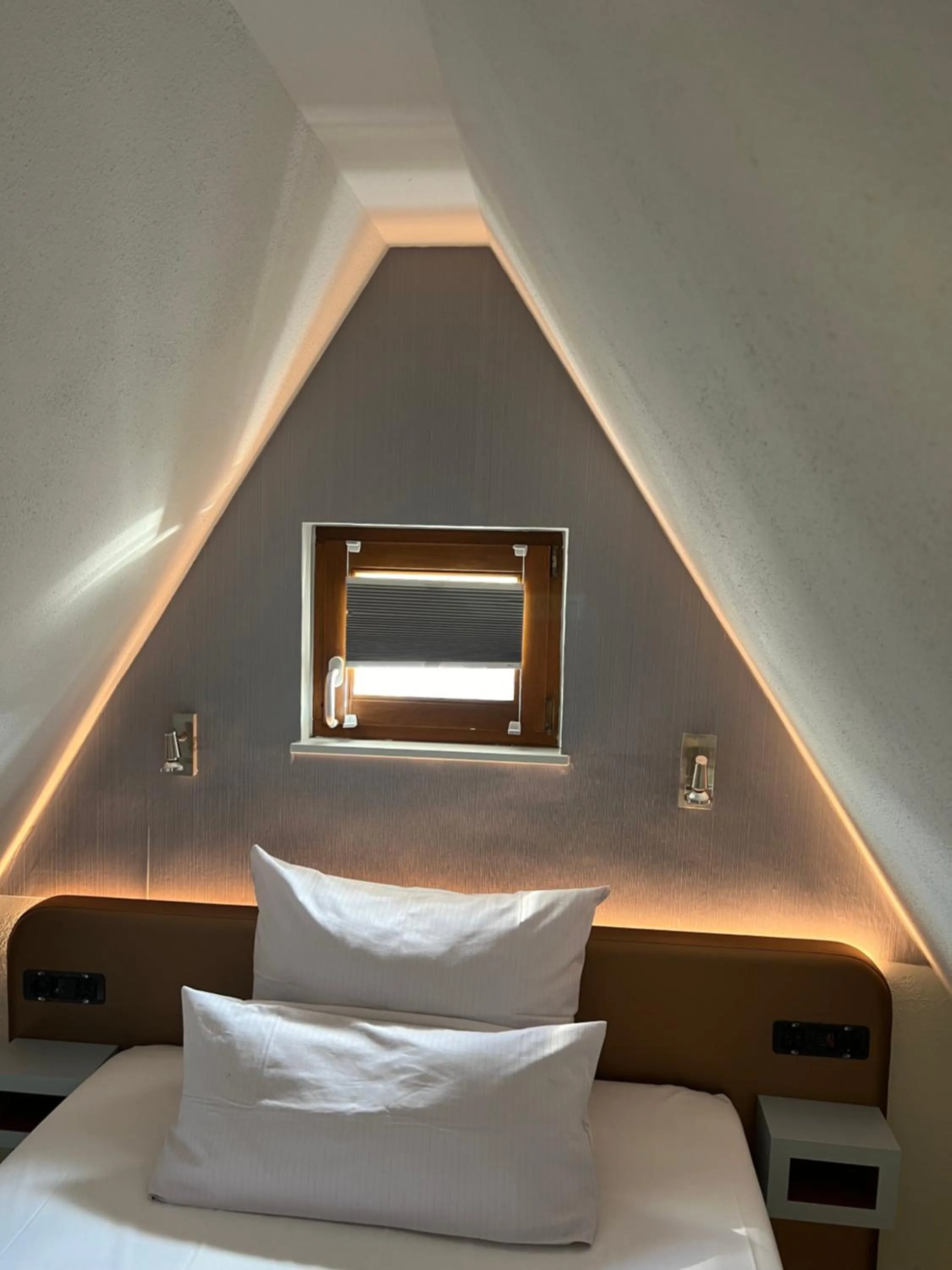 Bed in Lint Hotel Köln