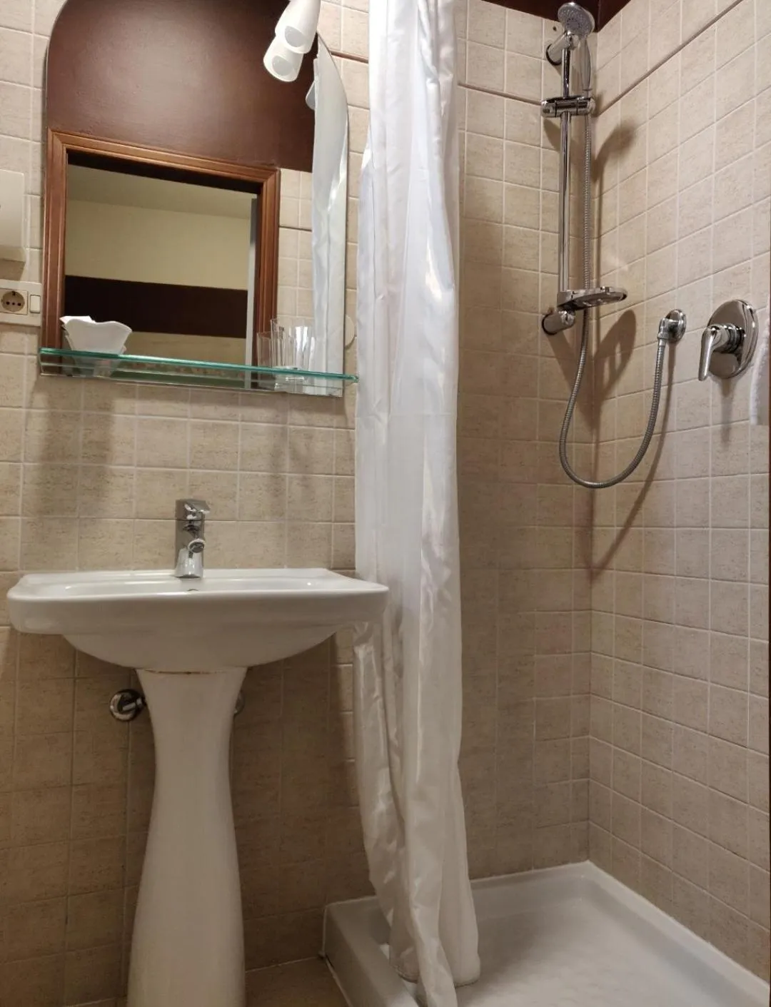 Shower in Hotel Castello S. Antonio