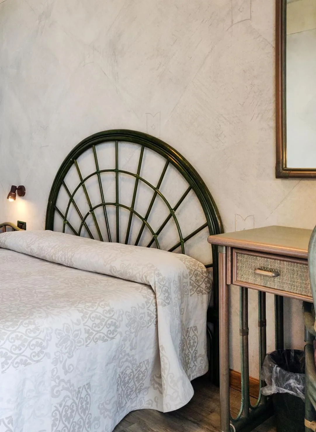 Bedroom in Hotel Castello S. Antonio