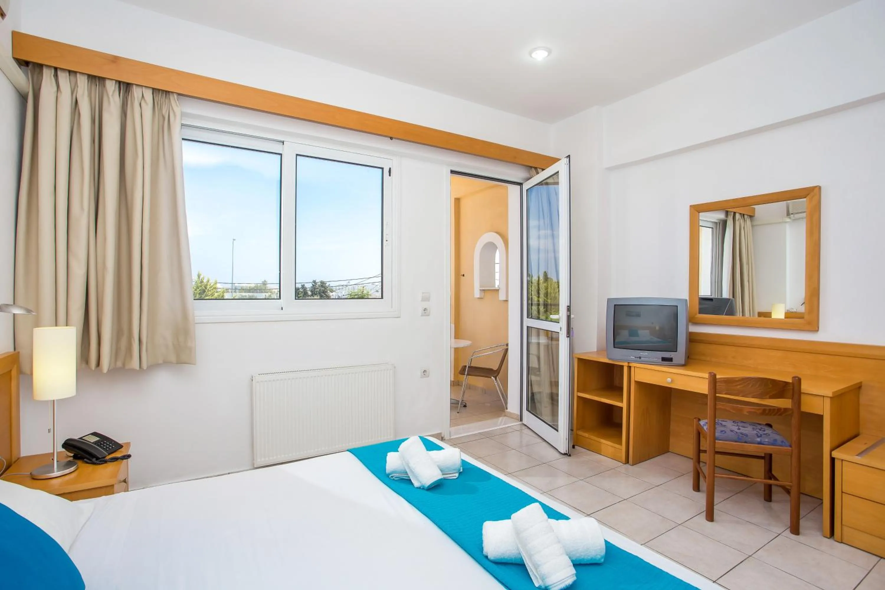 Bed in Mon Repos Hotel