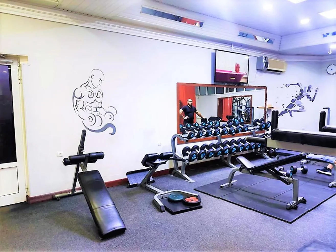 Fitness centre/facilities in DDD Hotel