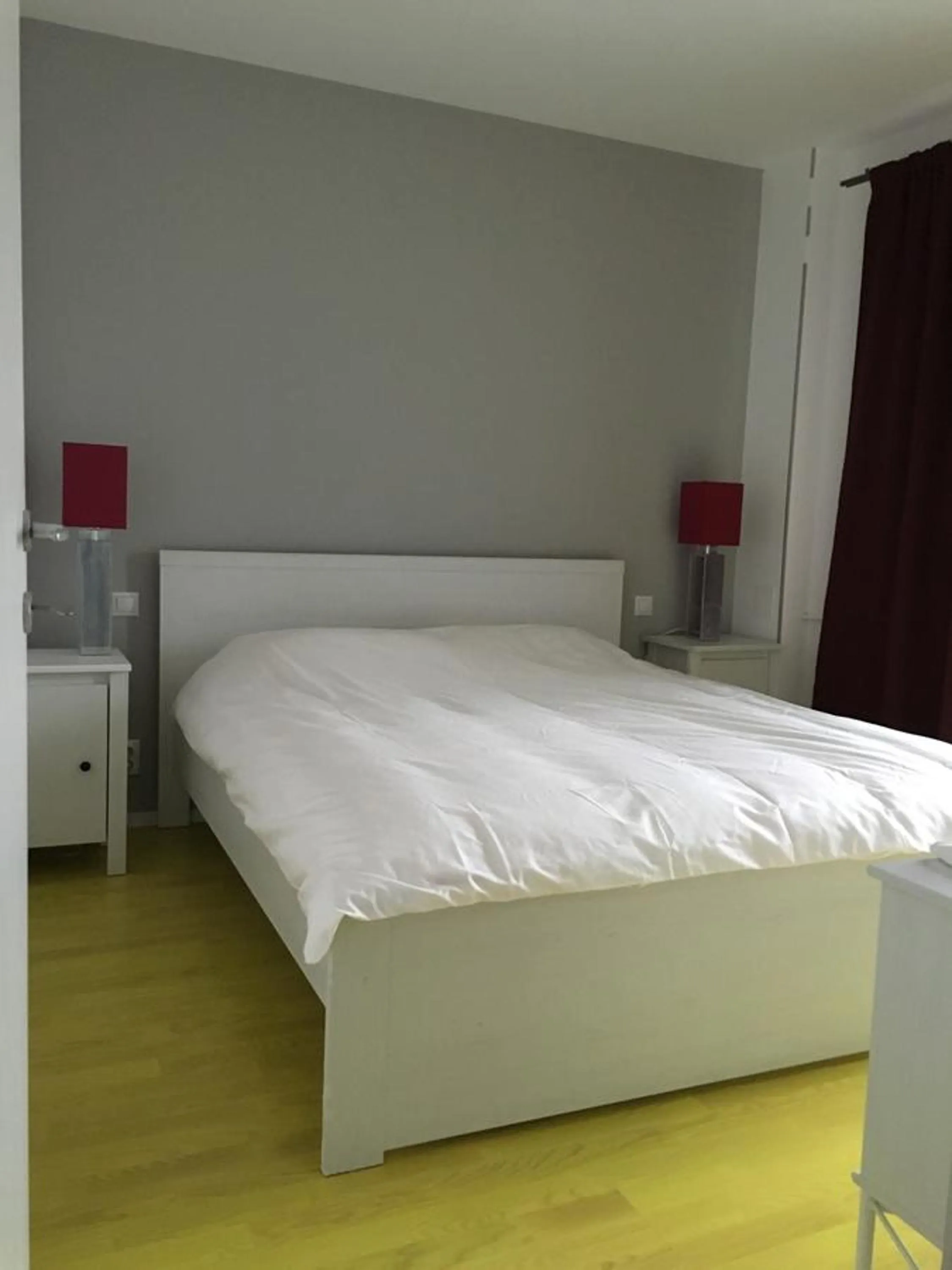 Bedroom, Bed in New Central Roof top view