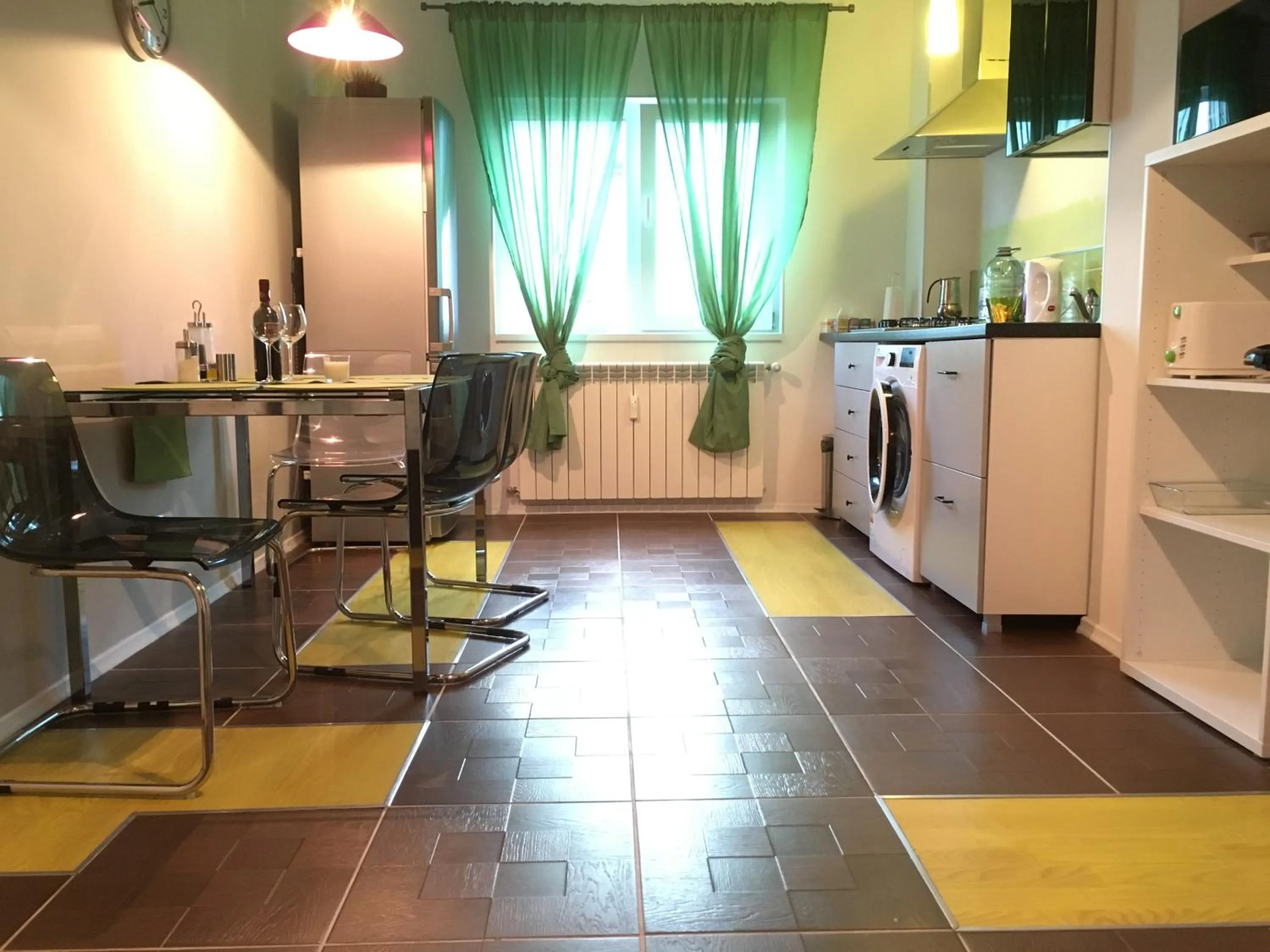 Kitchen or kitchenette in New Central Roof top view