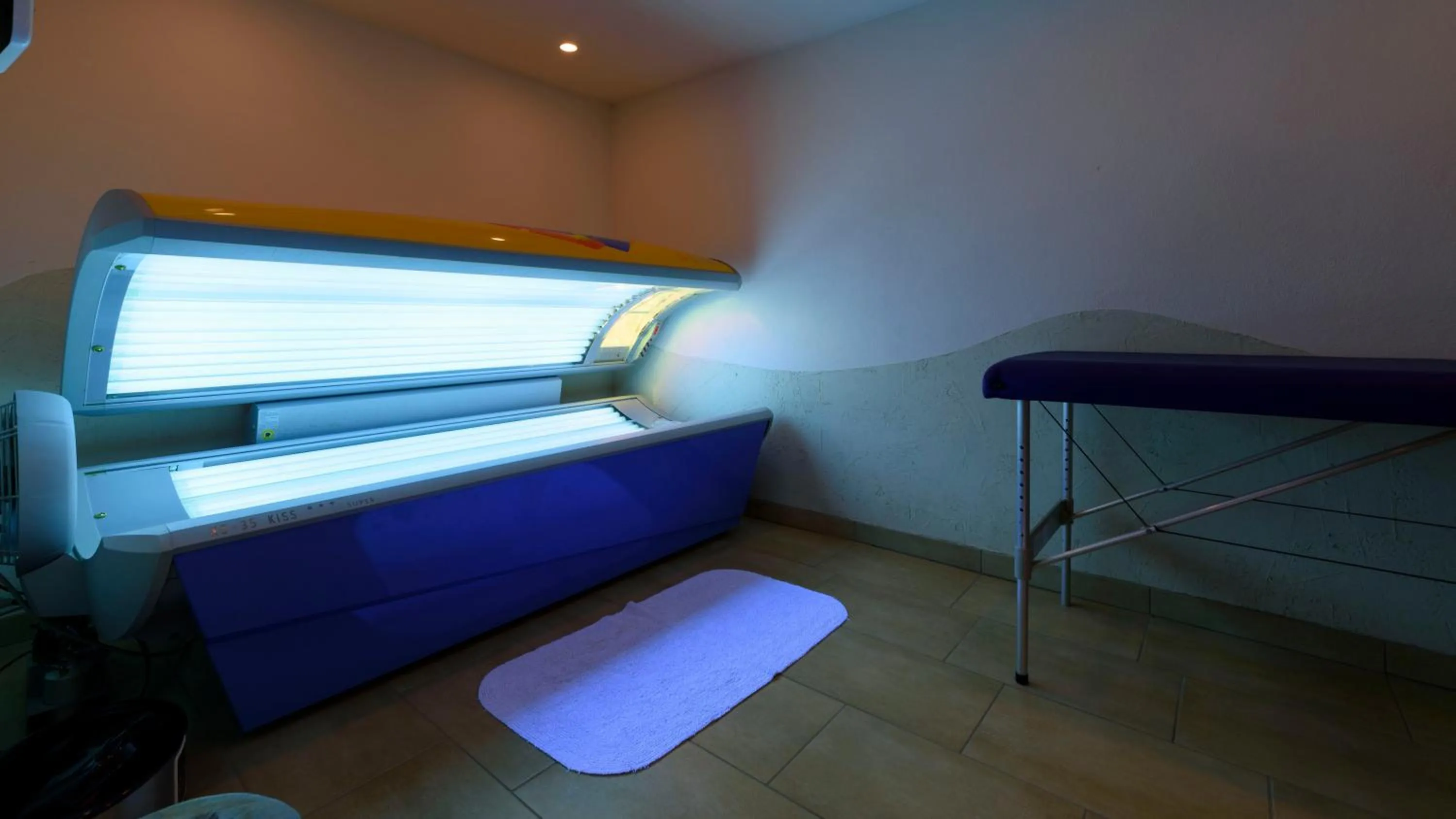 Solarium, Bed in Hotel Landhaus Ausswinkl