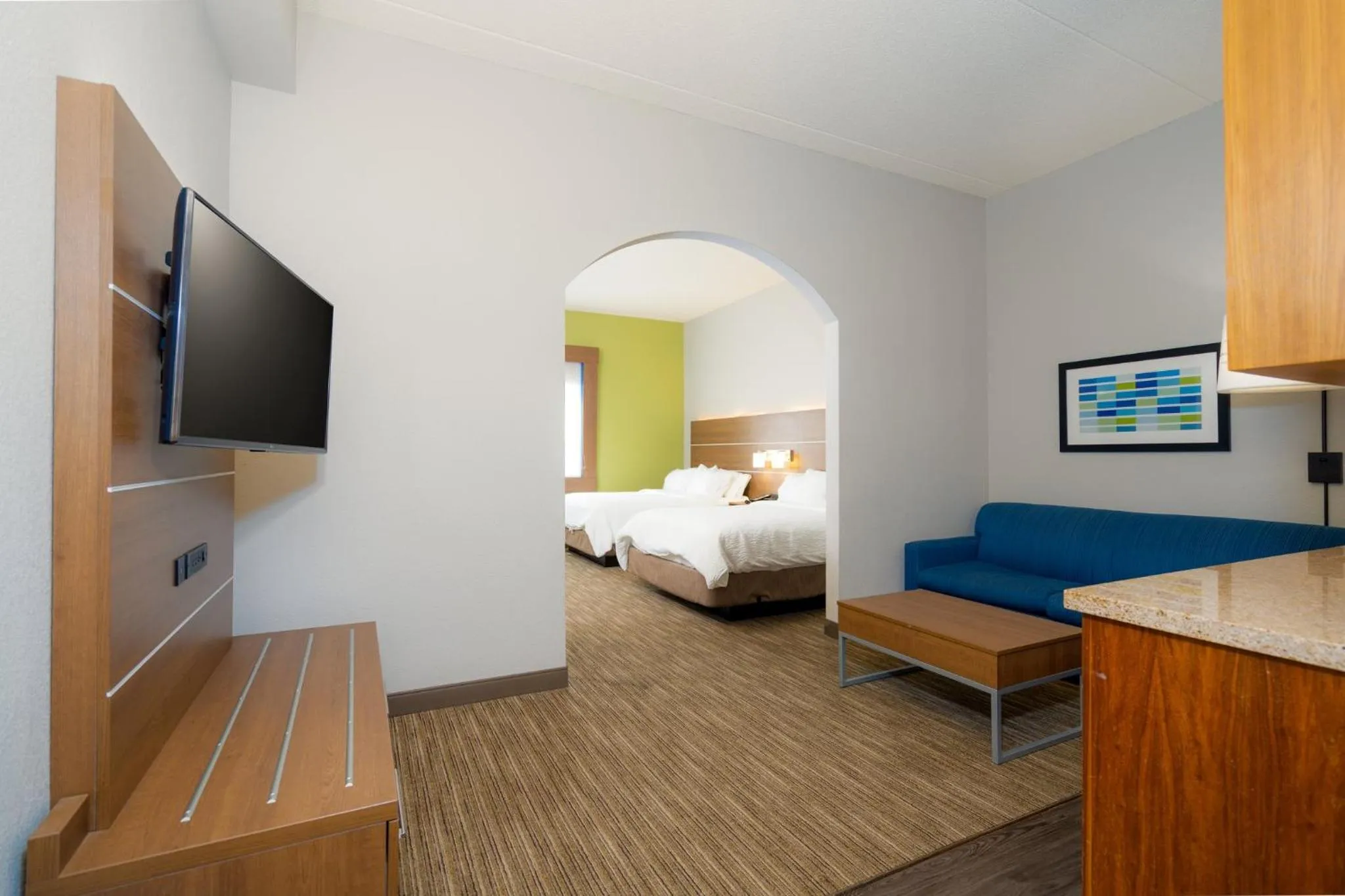Photo of the whole room, Bed in Holiday Inn Express Hotel & Suites Mankato East by IHG