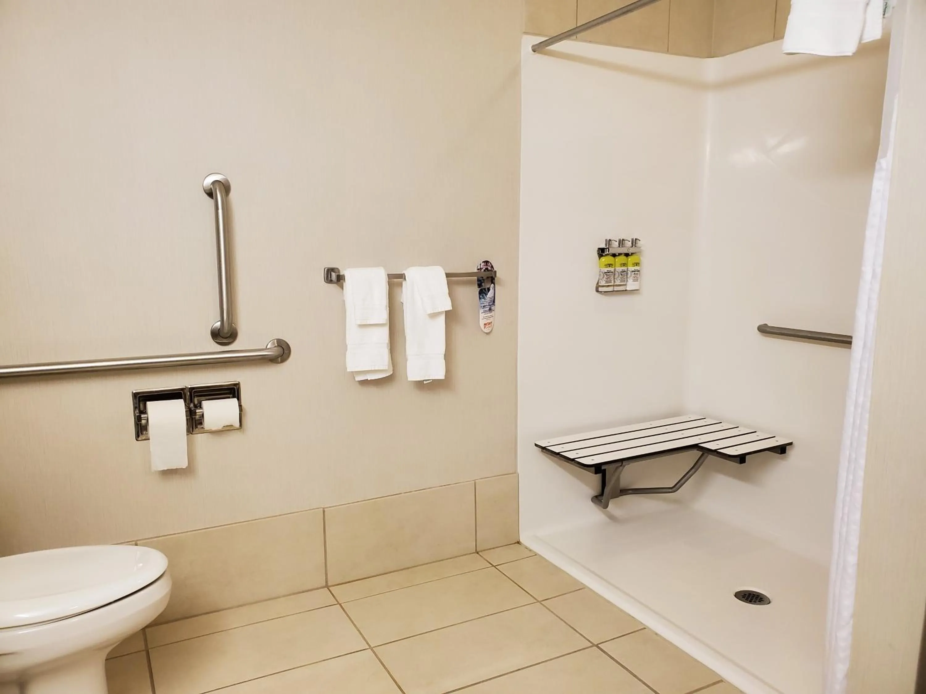 Holiday Inn Express Hotel & Suites Mankato East by IHG