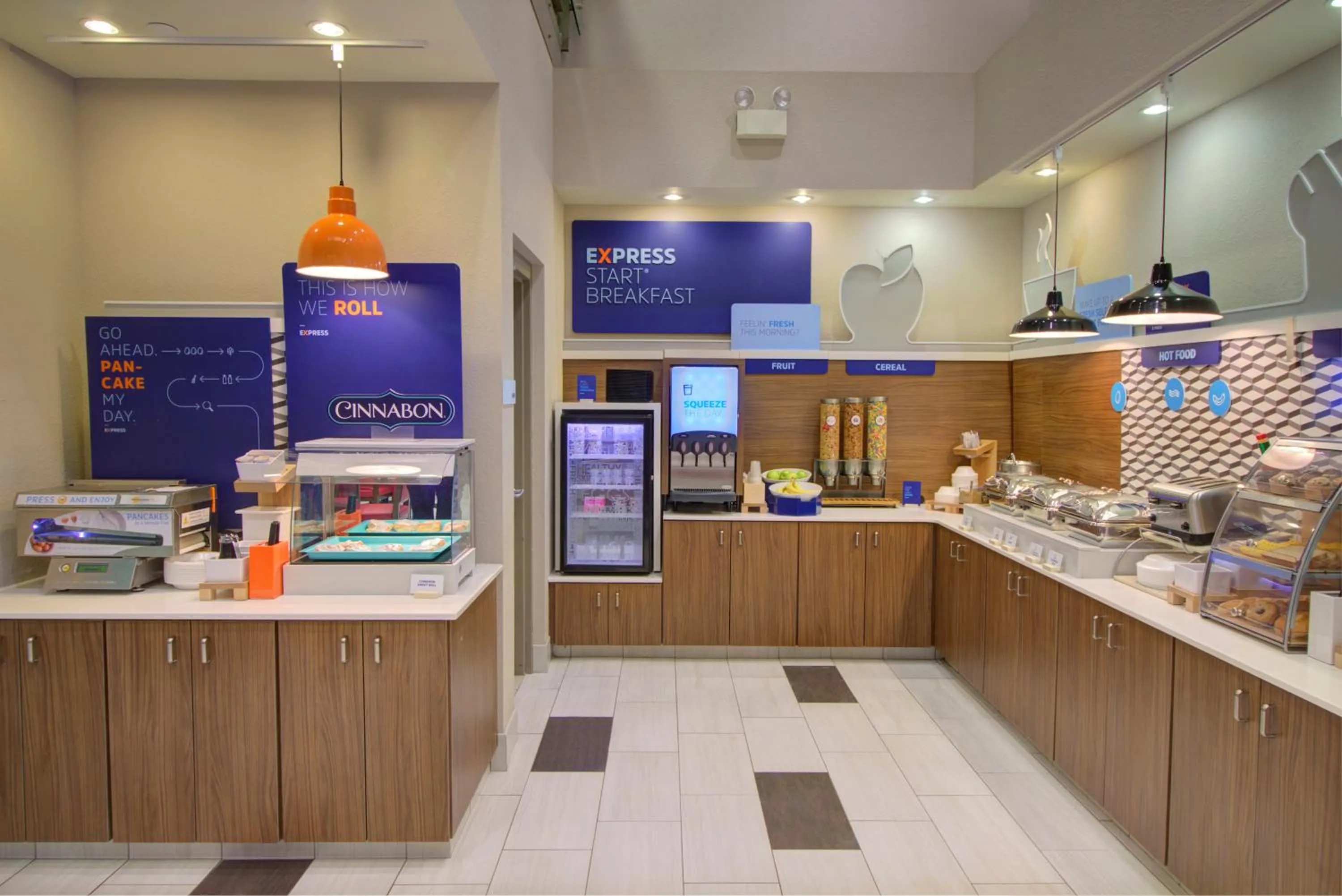 Breakfast in Holiday Inn Express Hotel & Suites Mankato East by IHG