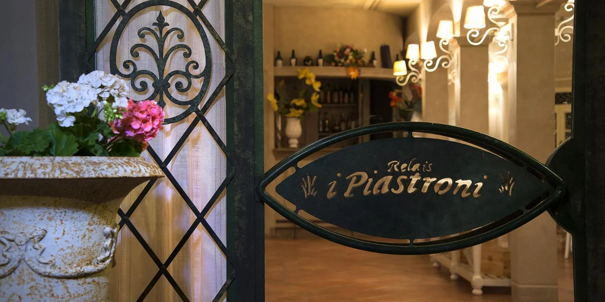 Restaurant/places to eat in Relais I Piastroni