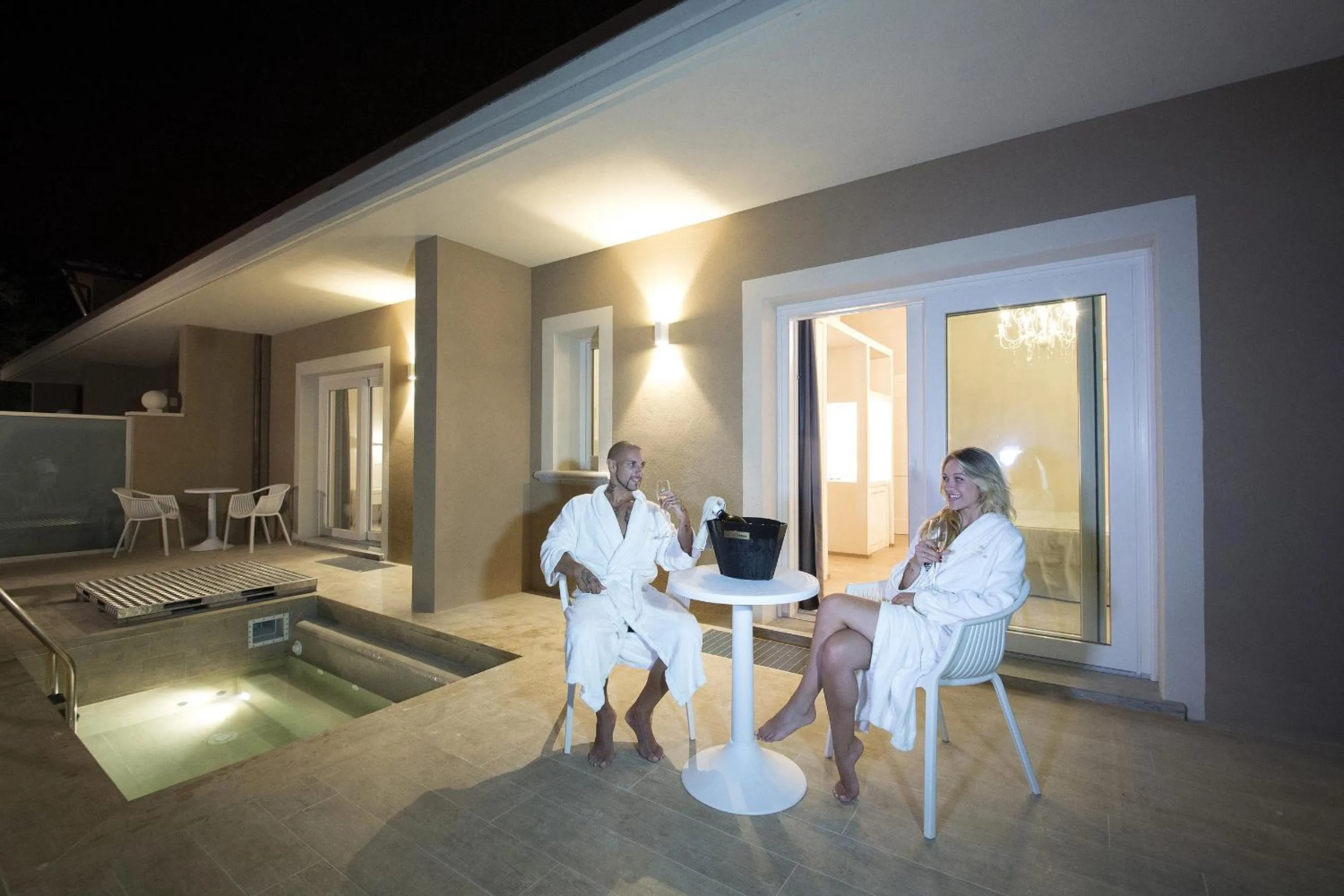 Hot Tub in Relais I Piastroni