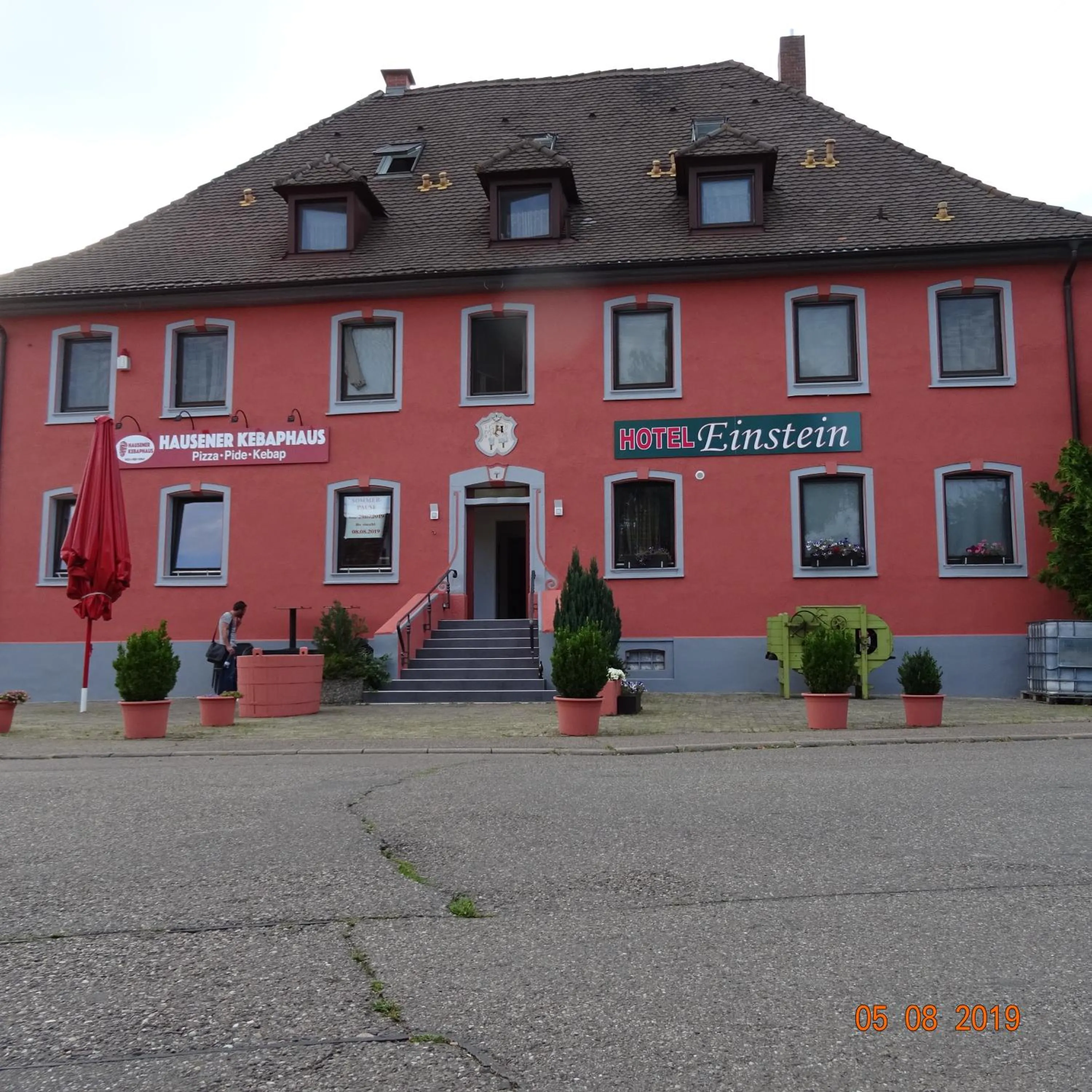 Facade/entrance in Hotel Einstein