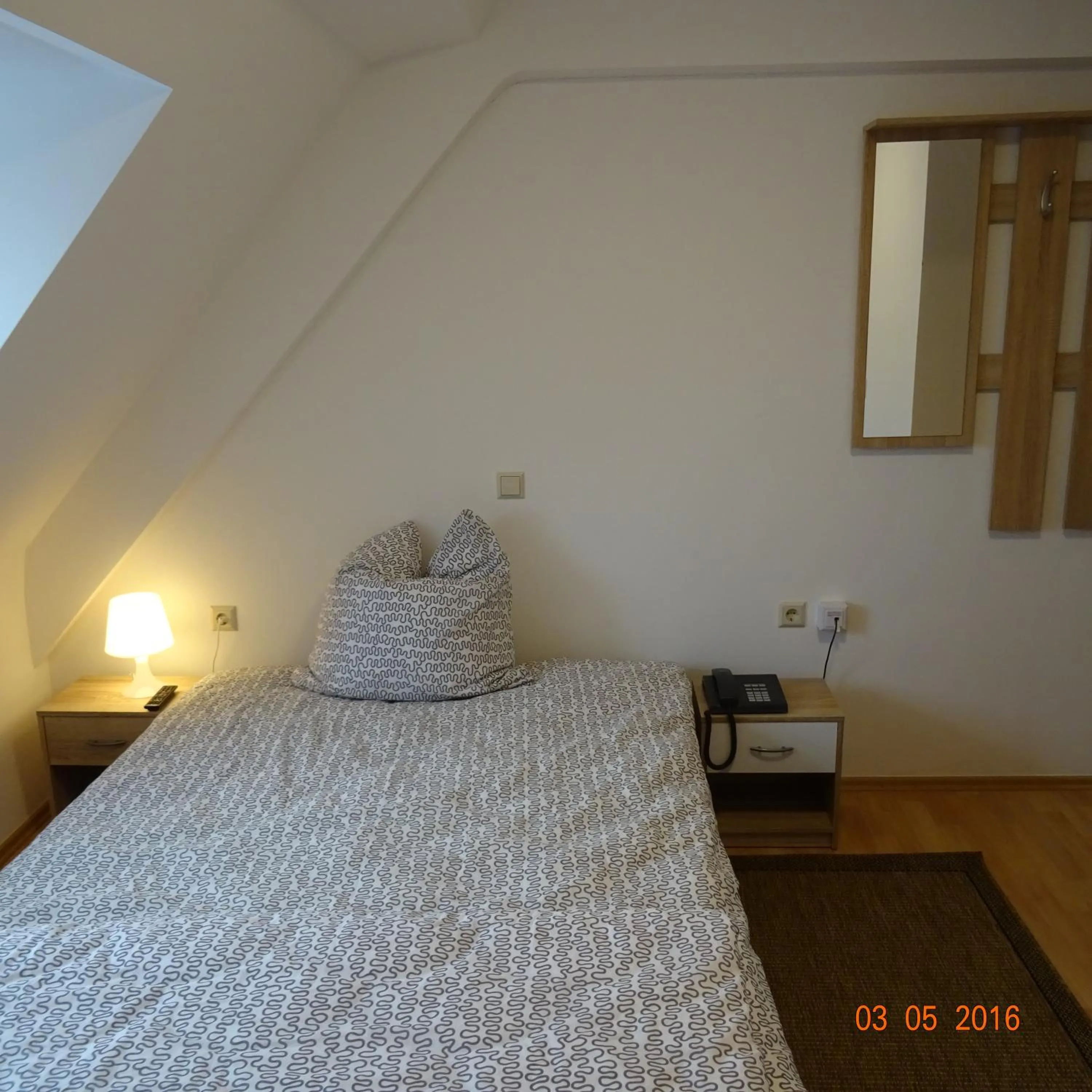 Photo of the whole room, Bed in Hotel Einstein