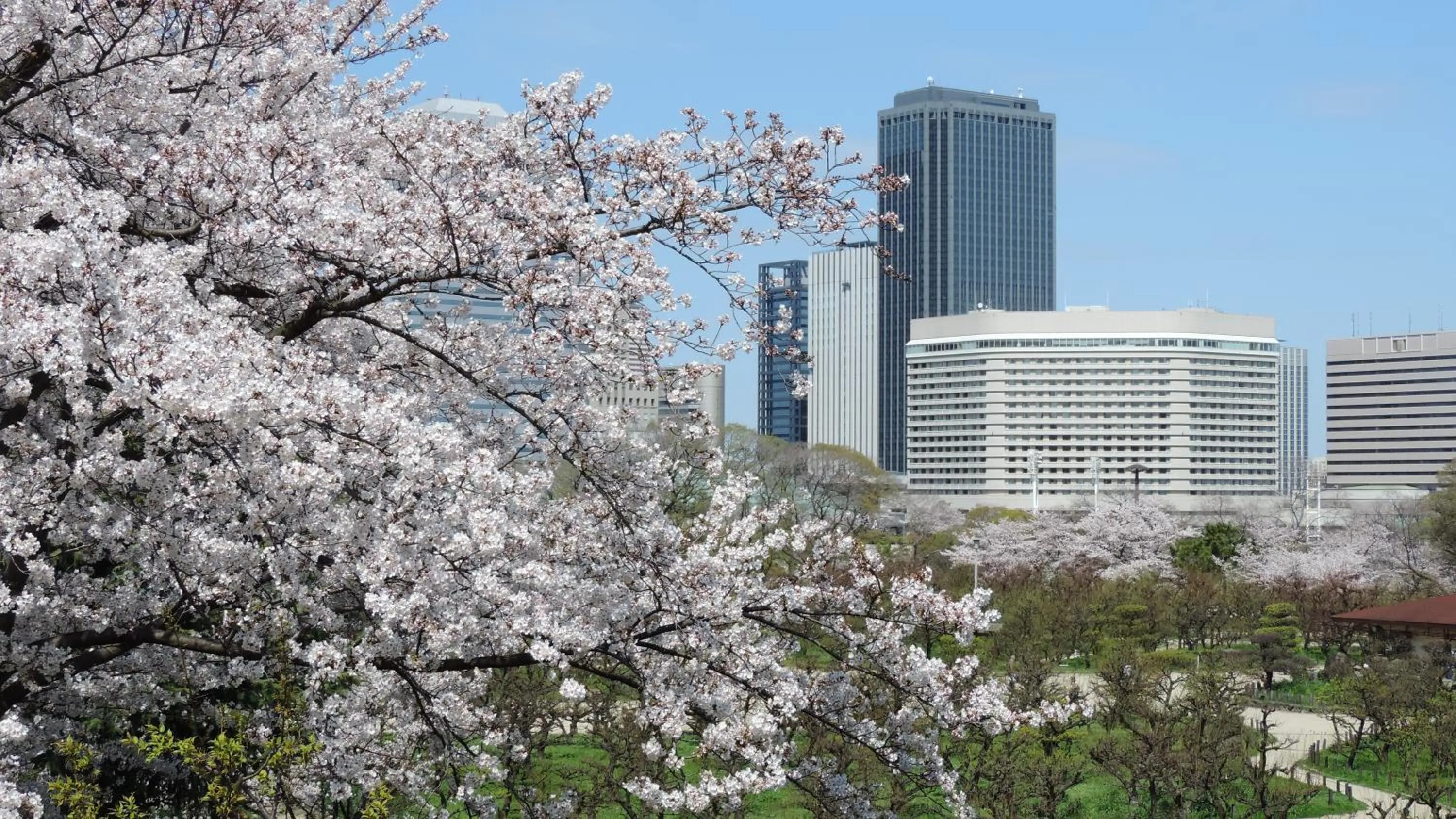 Property building in Hotel New Otani Osaka