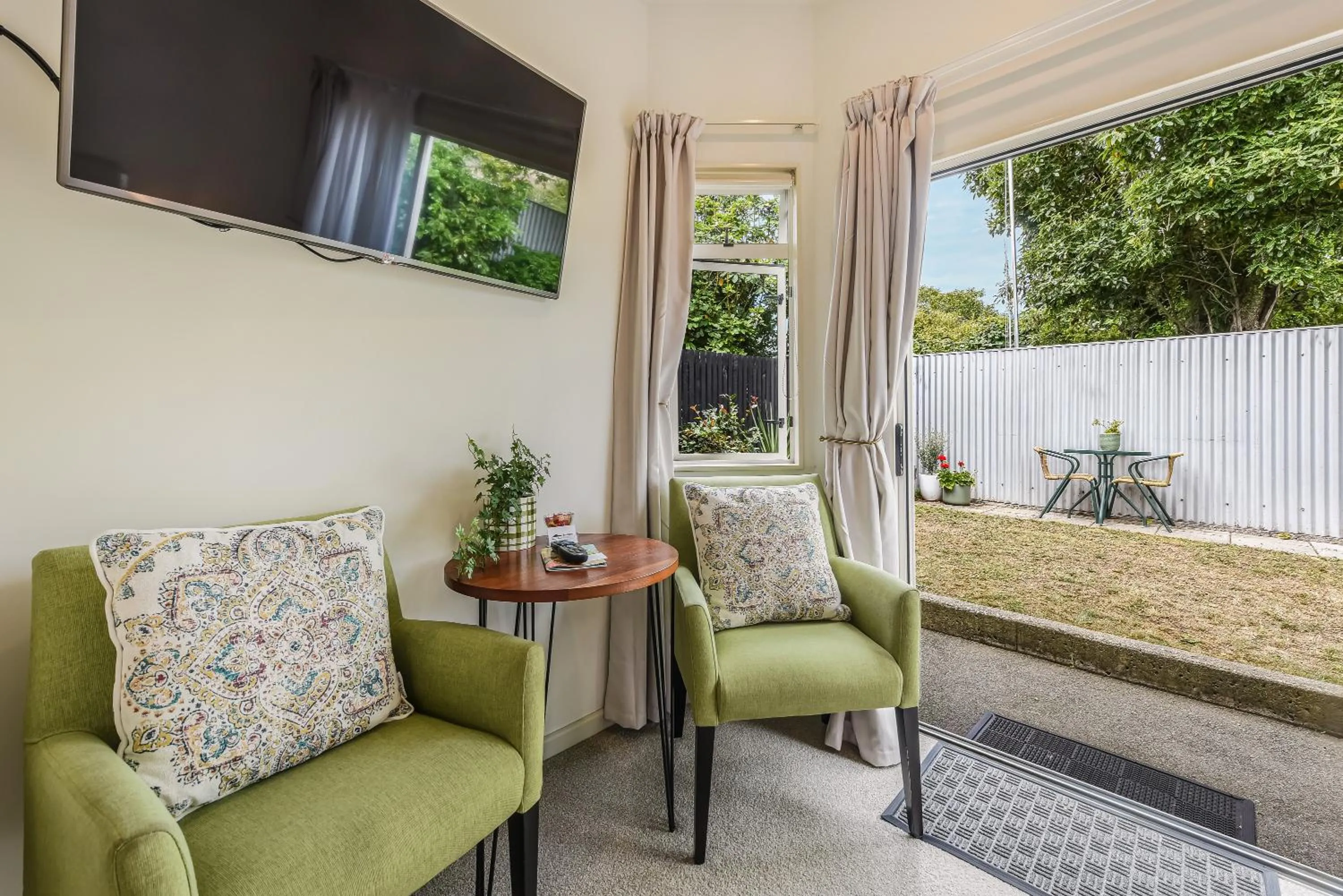 Garden in Boutique Motel