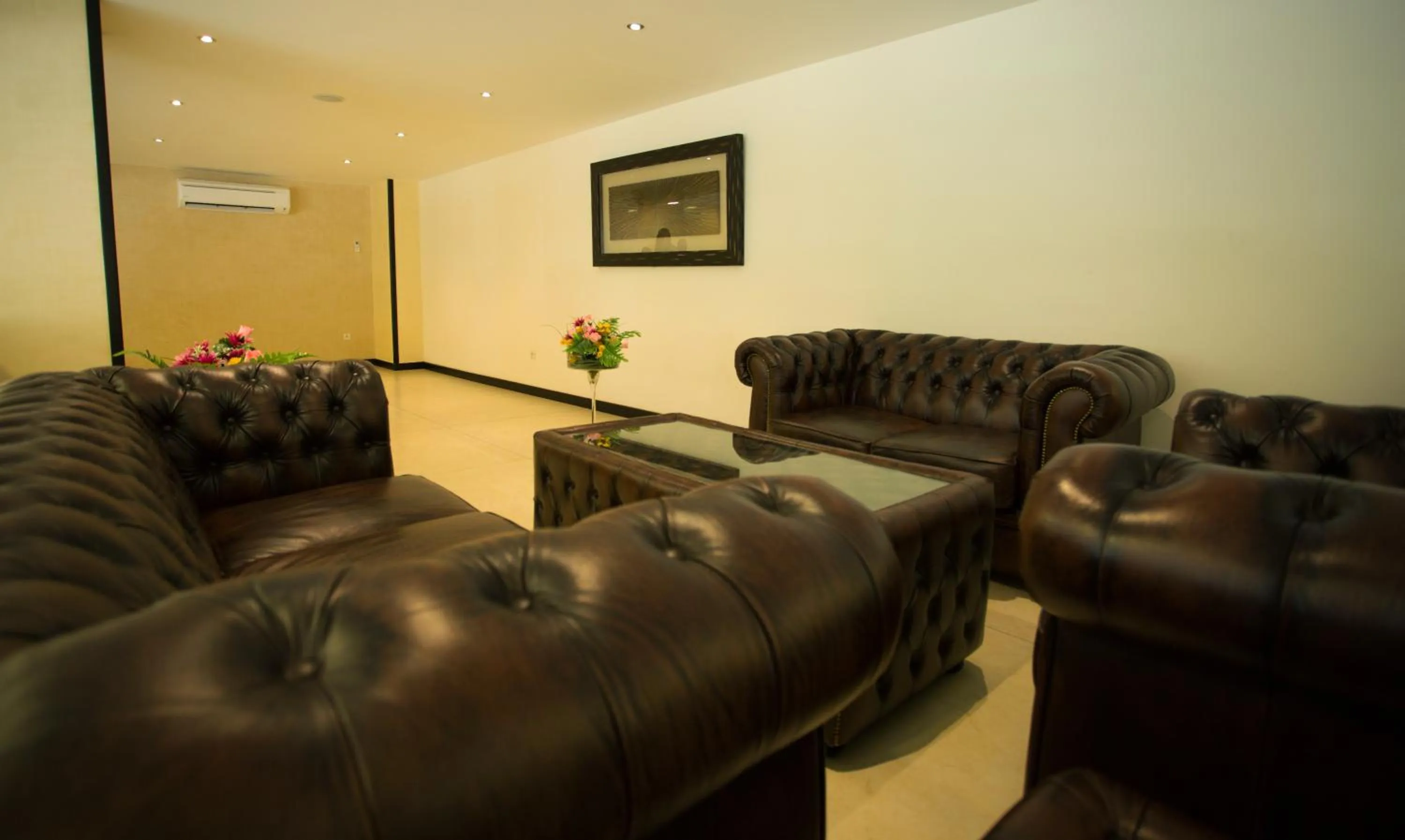 Area and facilities in GHS Hotel