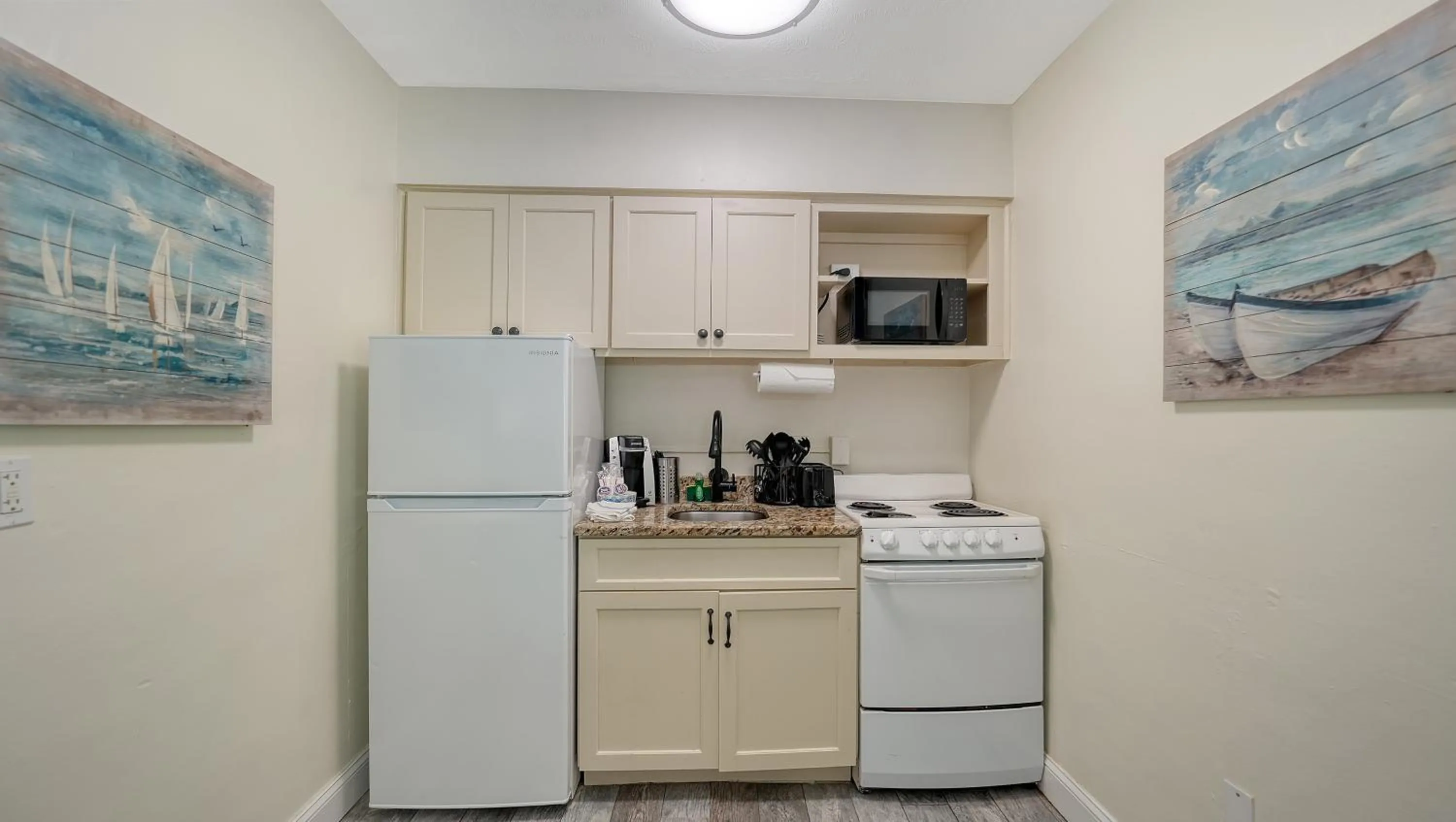 Siesta Key Palms Resort