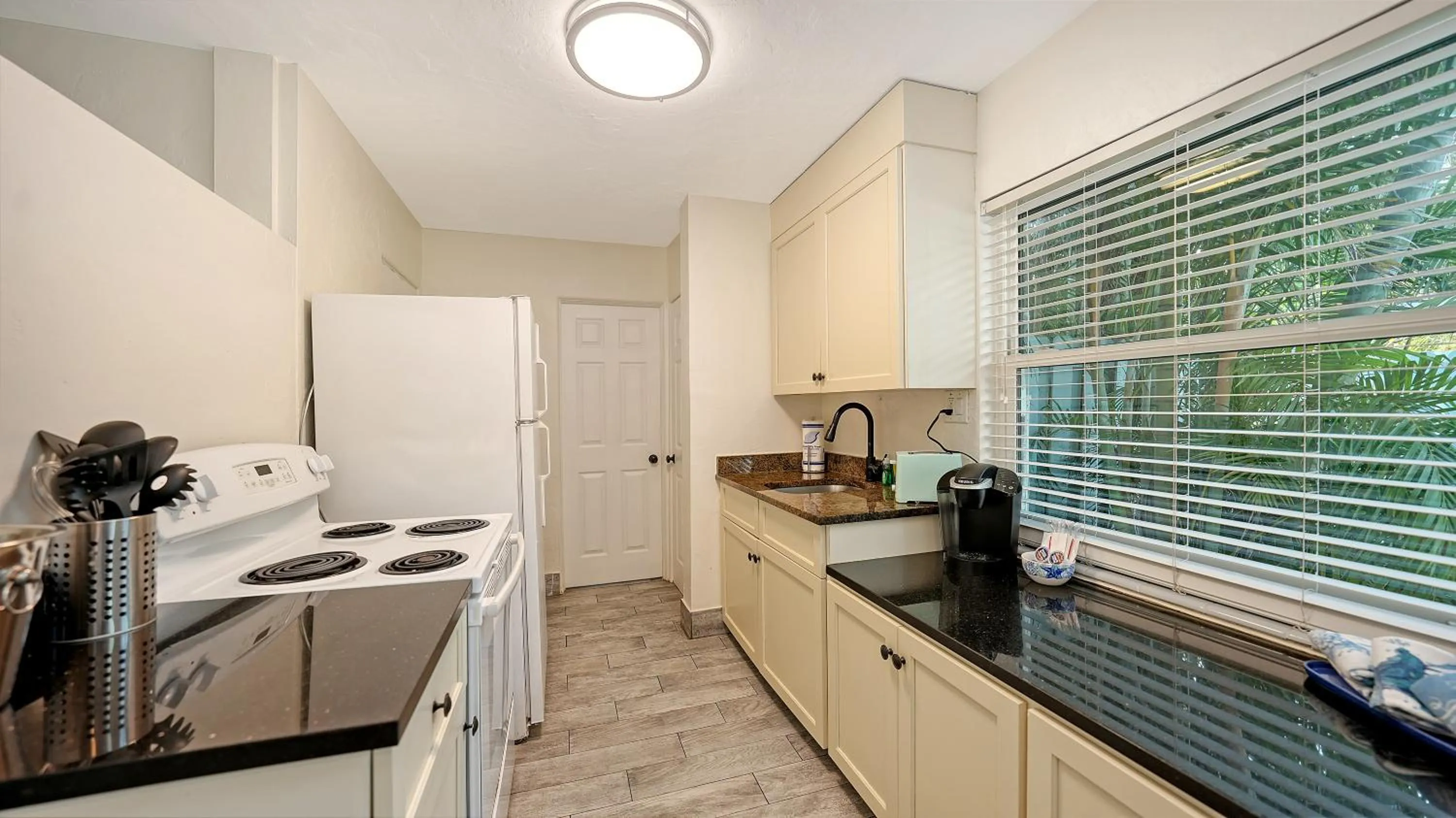 Siesta Key Palms Resort