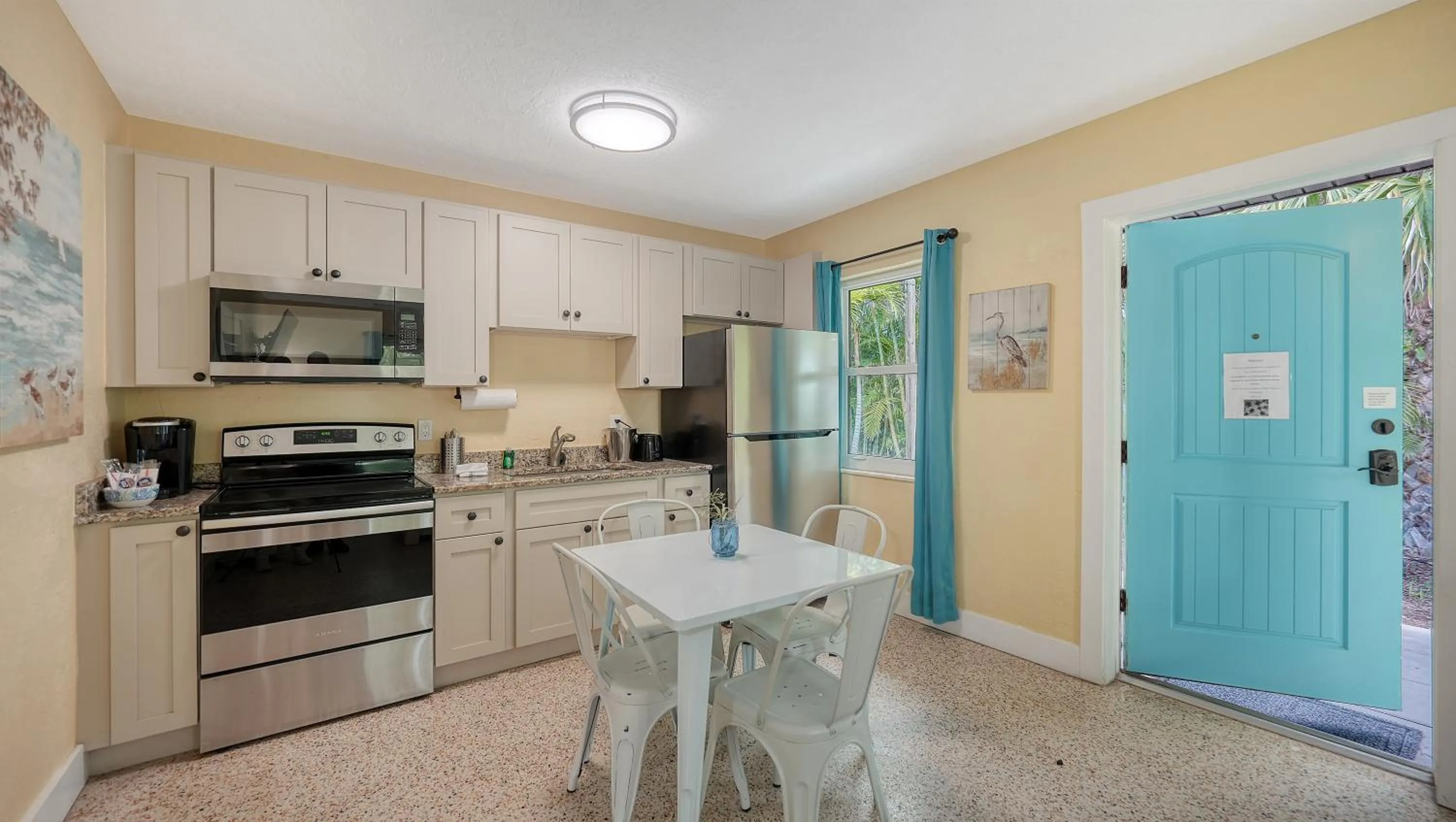 Siesta Key Palms Resort