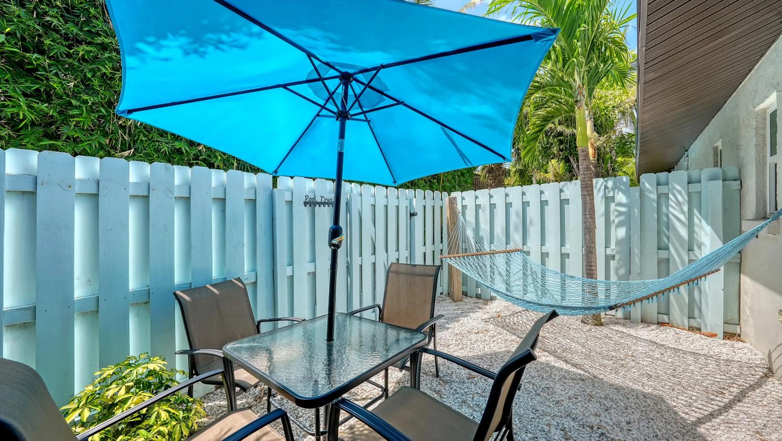 Siesta Key Palms Resort