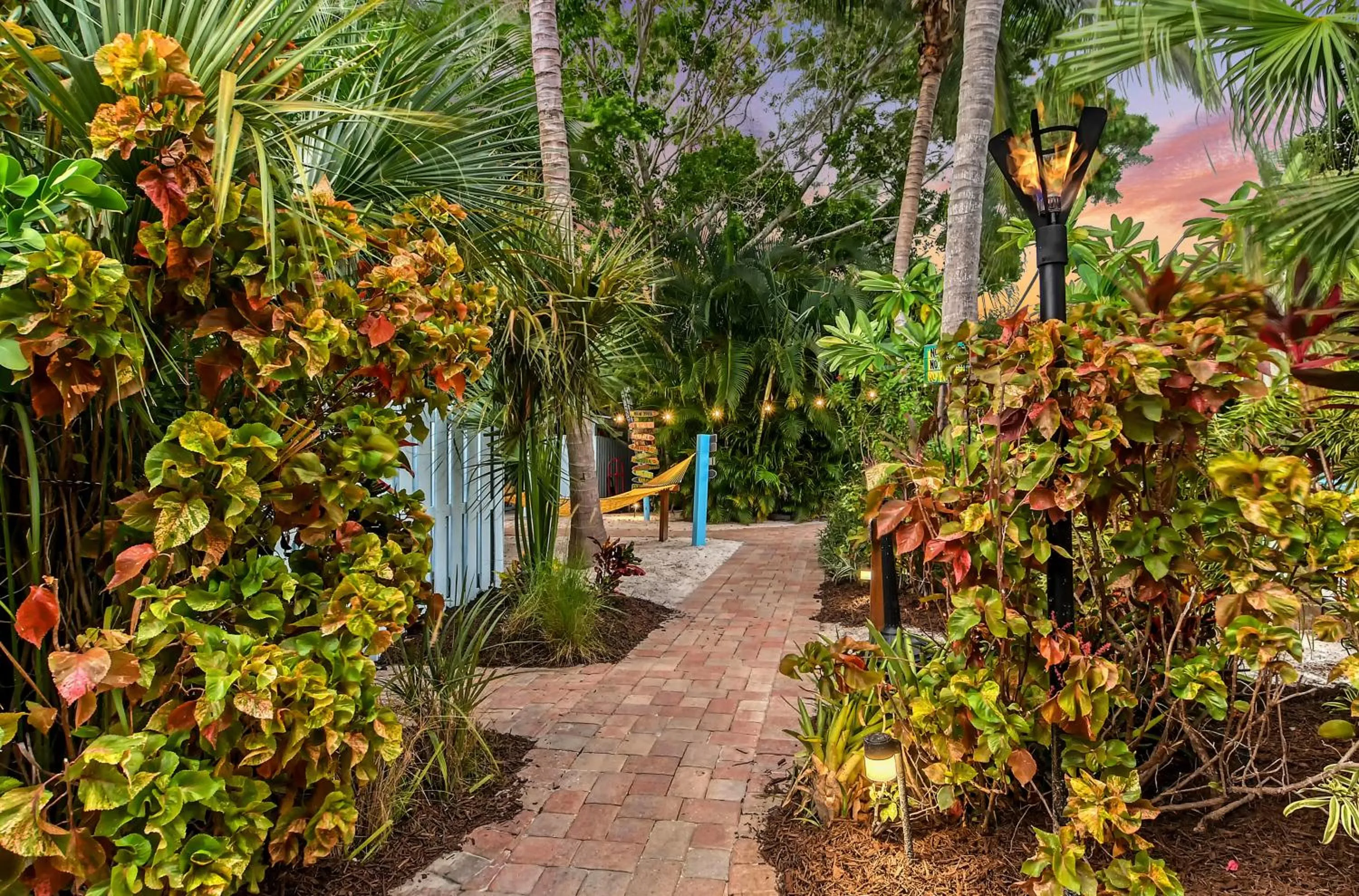 Garden in Siesta Key Palms Resort