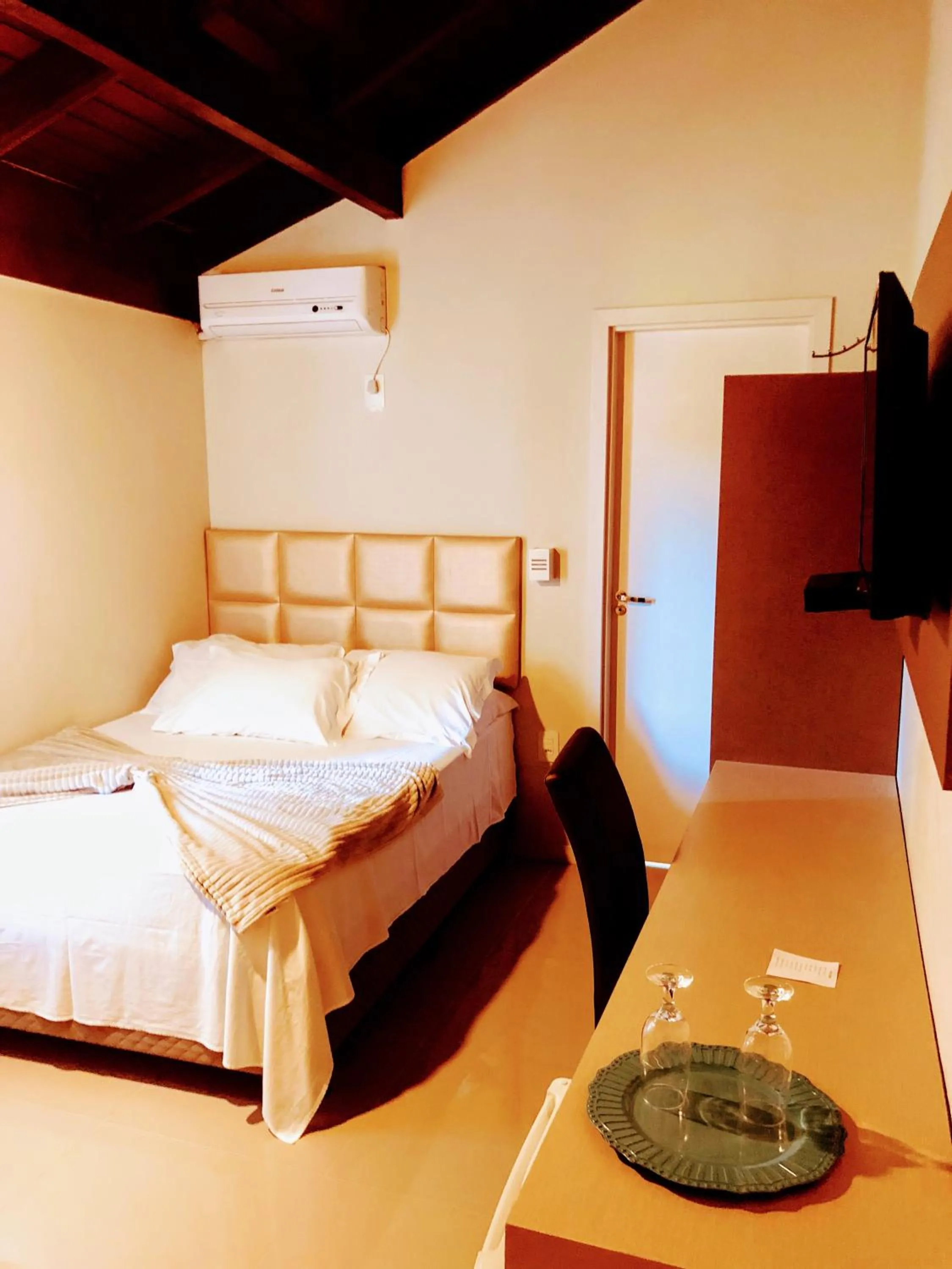 Bed in Pousada Bela By Bia