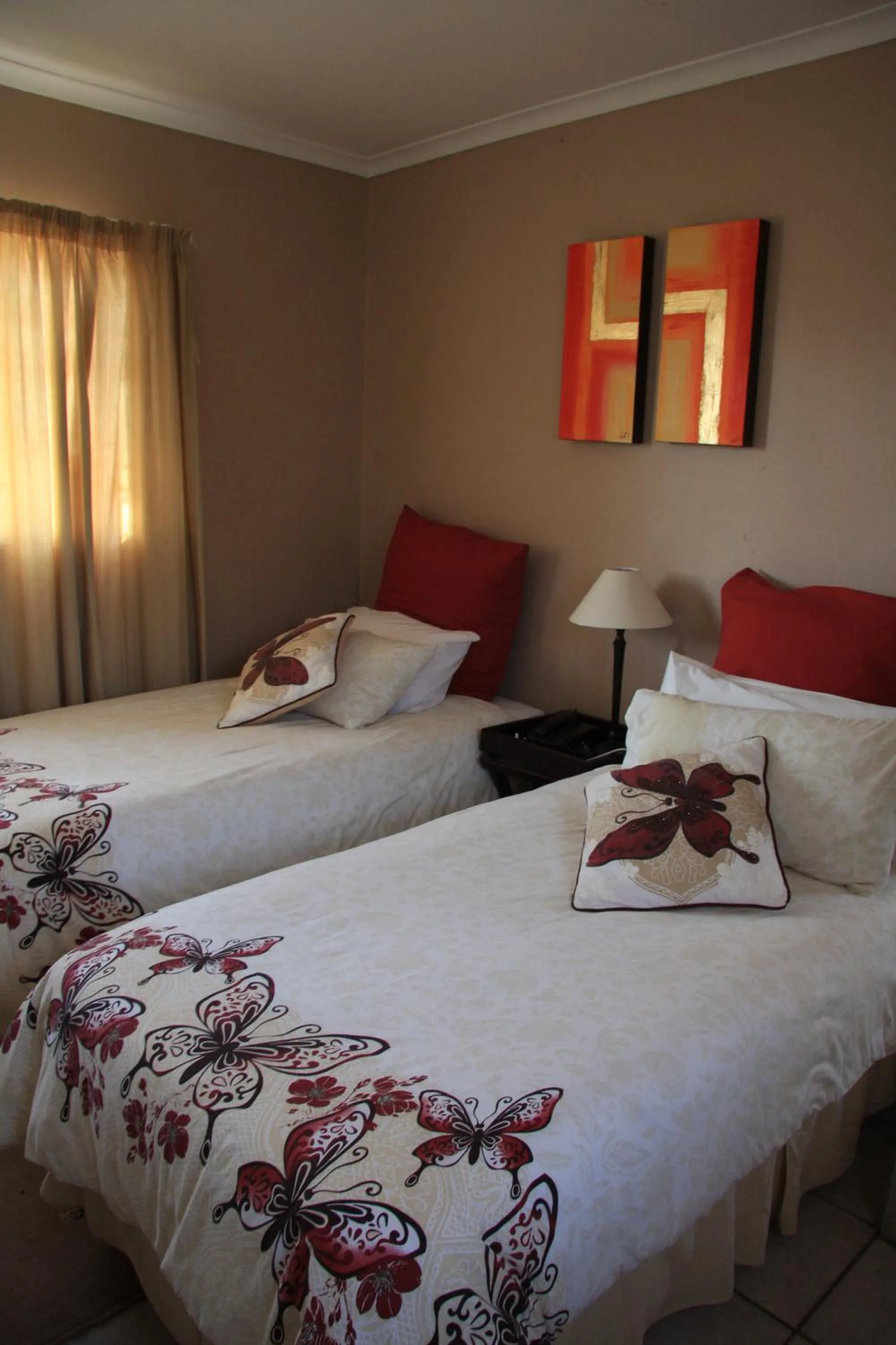 Bedroom, Bed in Attaché Guest Lodge & Health Spa