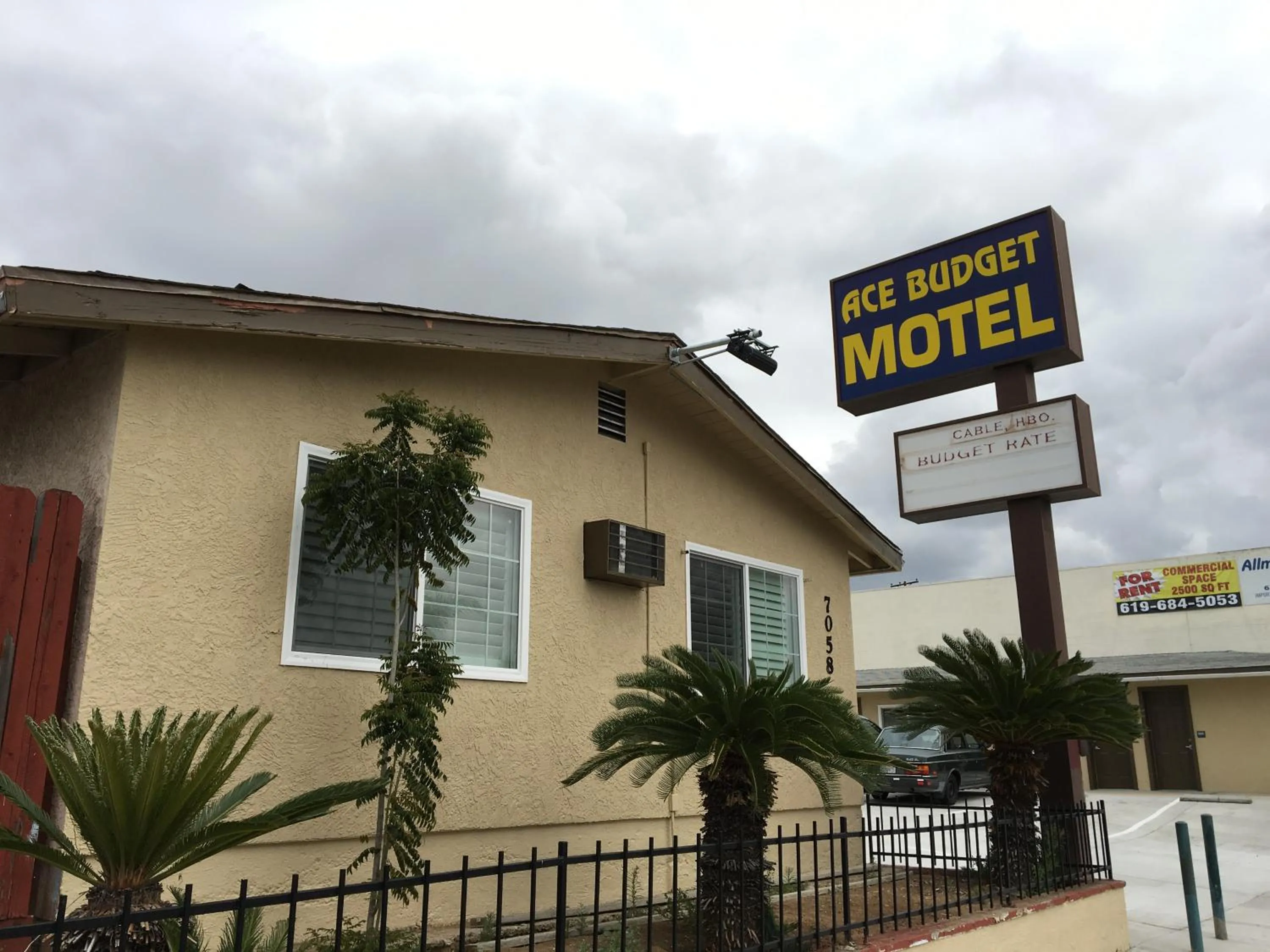 Facade/entrance in Ace Budget Motel