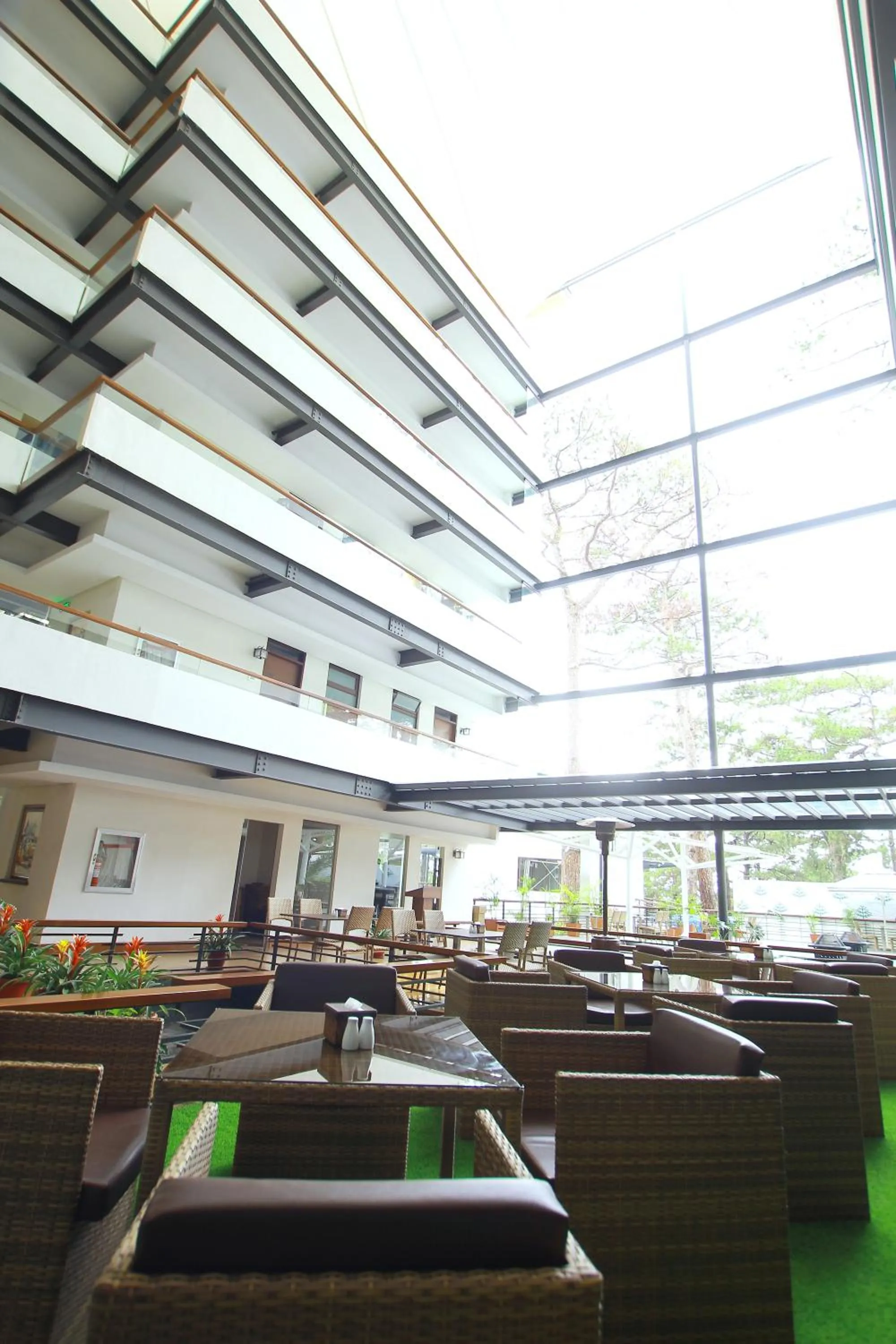 Restaurant/places to eat in Grand Sierra Pines Baguio