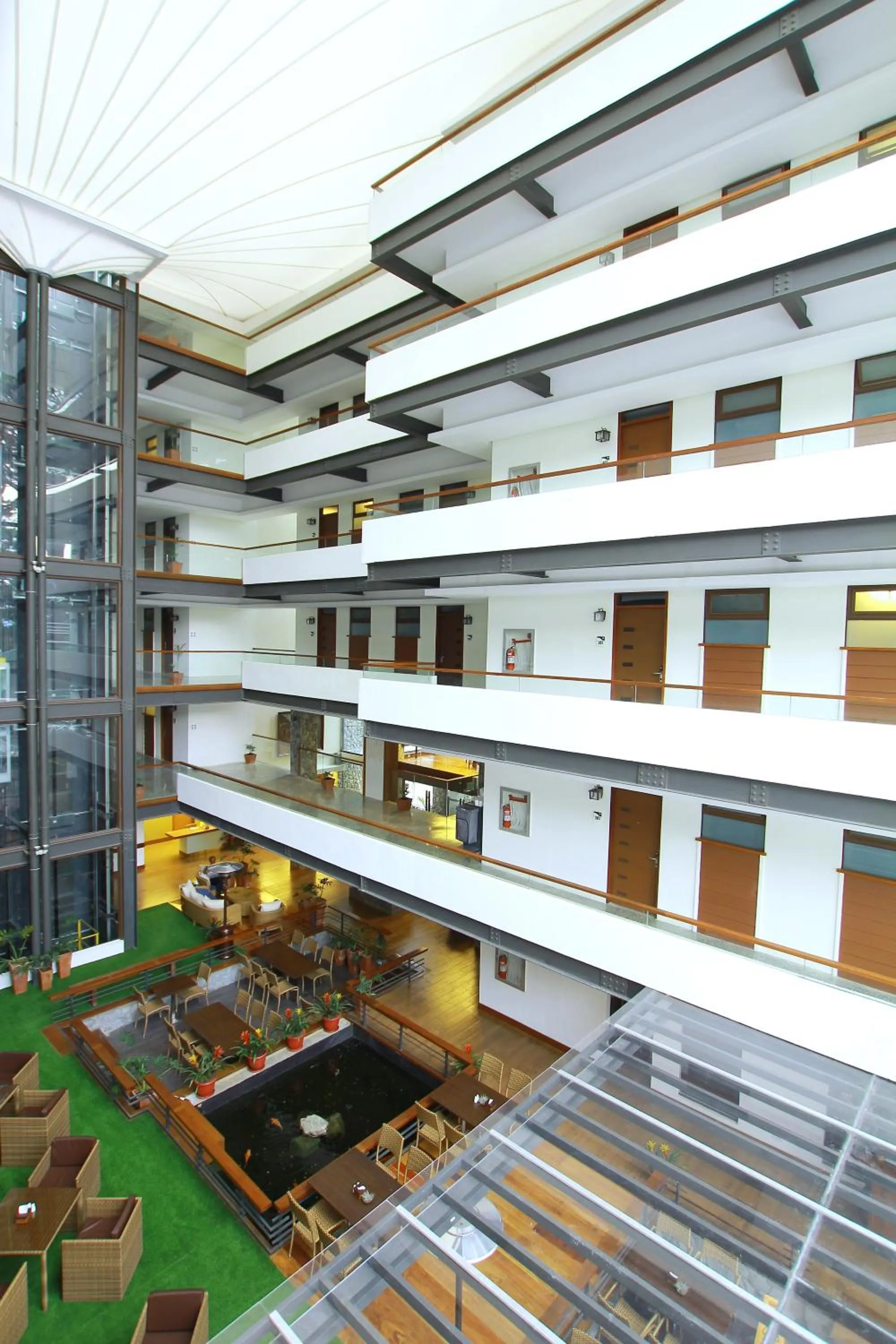 Property building in Grand Sierra Pines Baguio