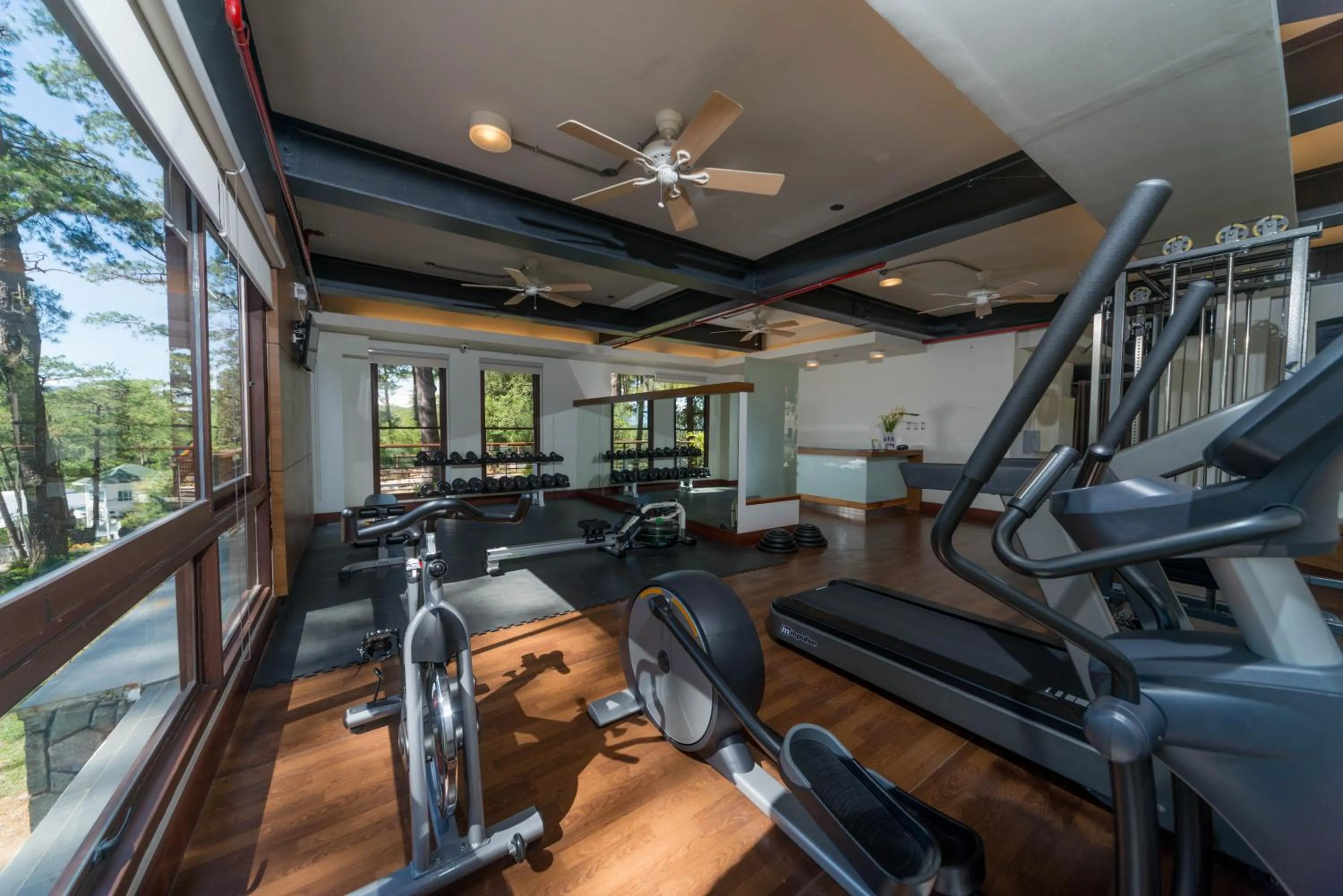 Fitness centre/facilities in Grand Sierra Pines Baguio
