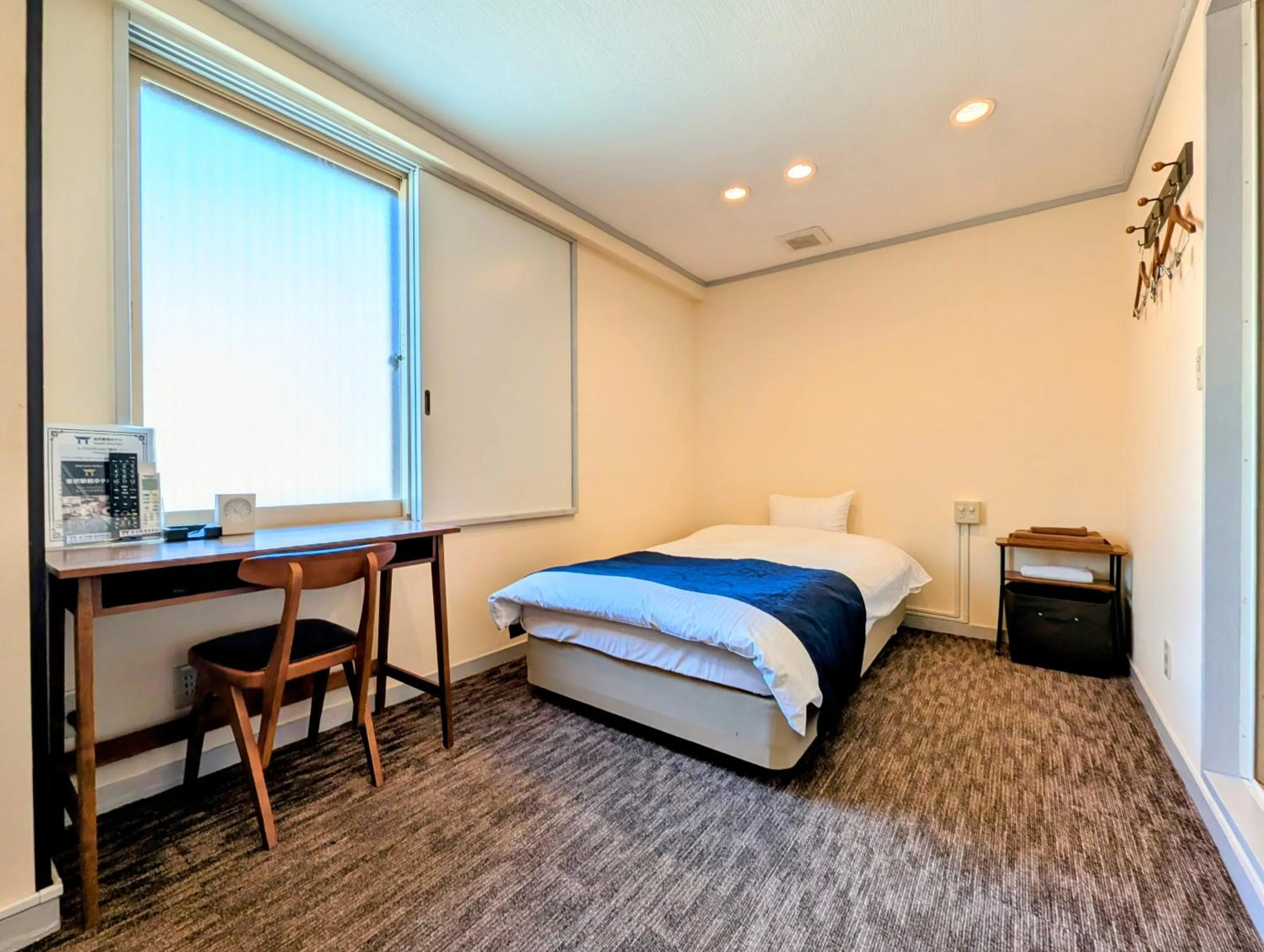 Photo of the whole room, Bed in Kanazawa Station Hotel