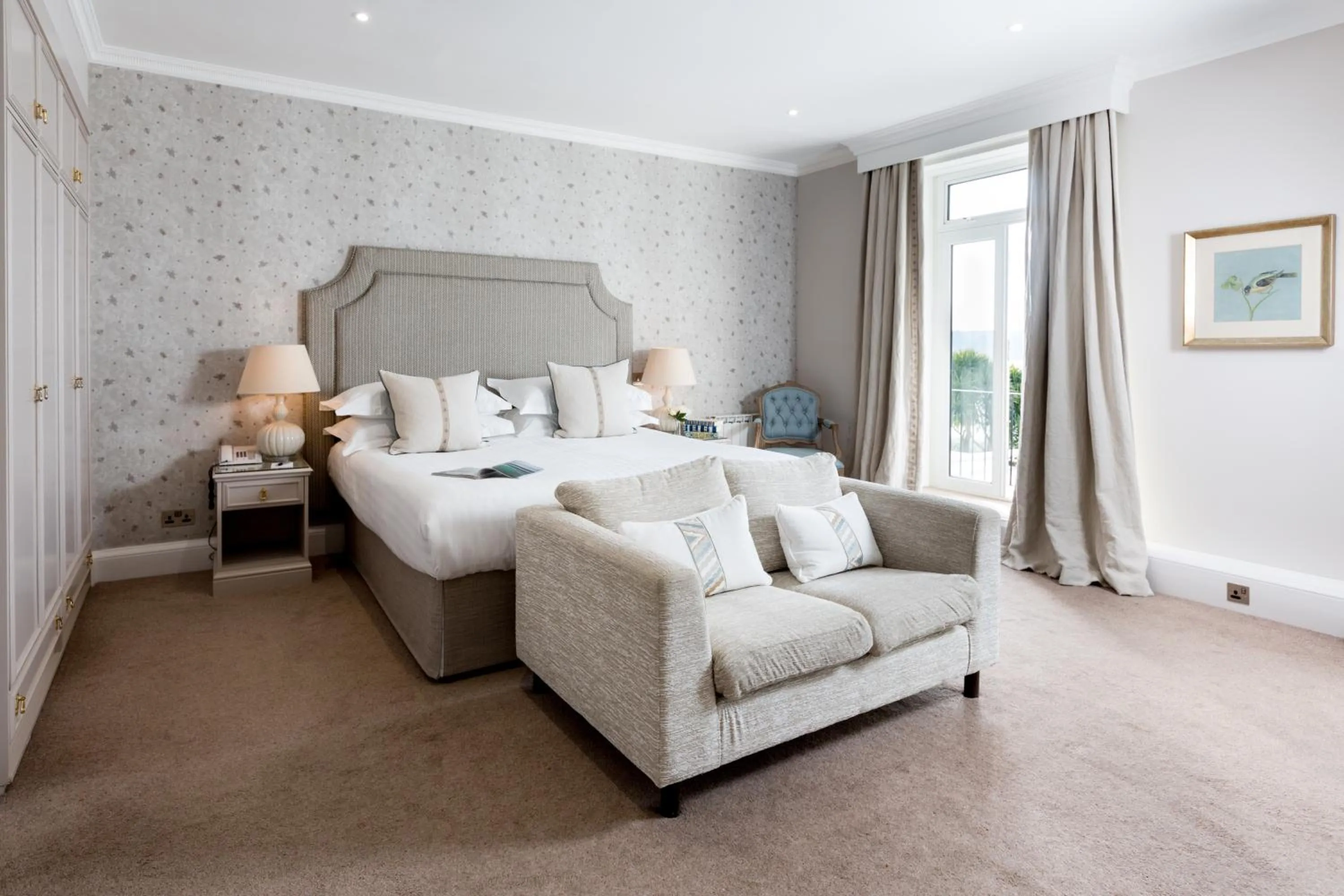 Photo of the whole room, Bed in St Brelade's Bay Hotel