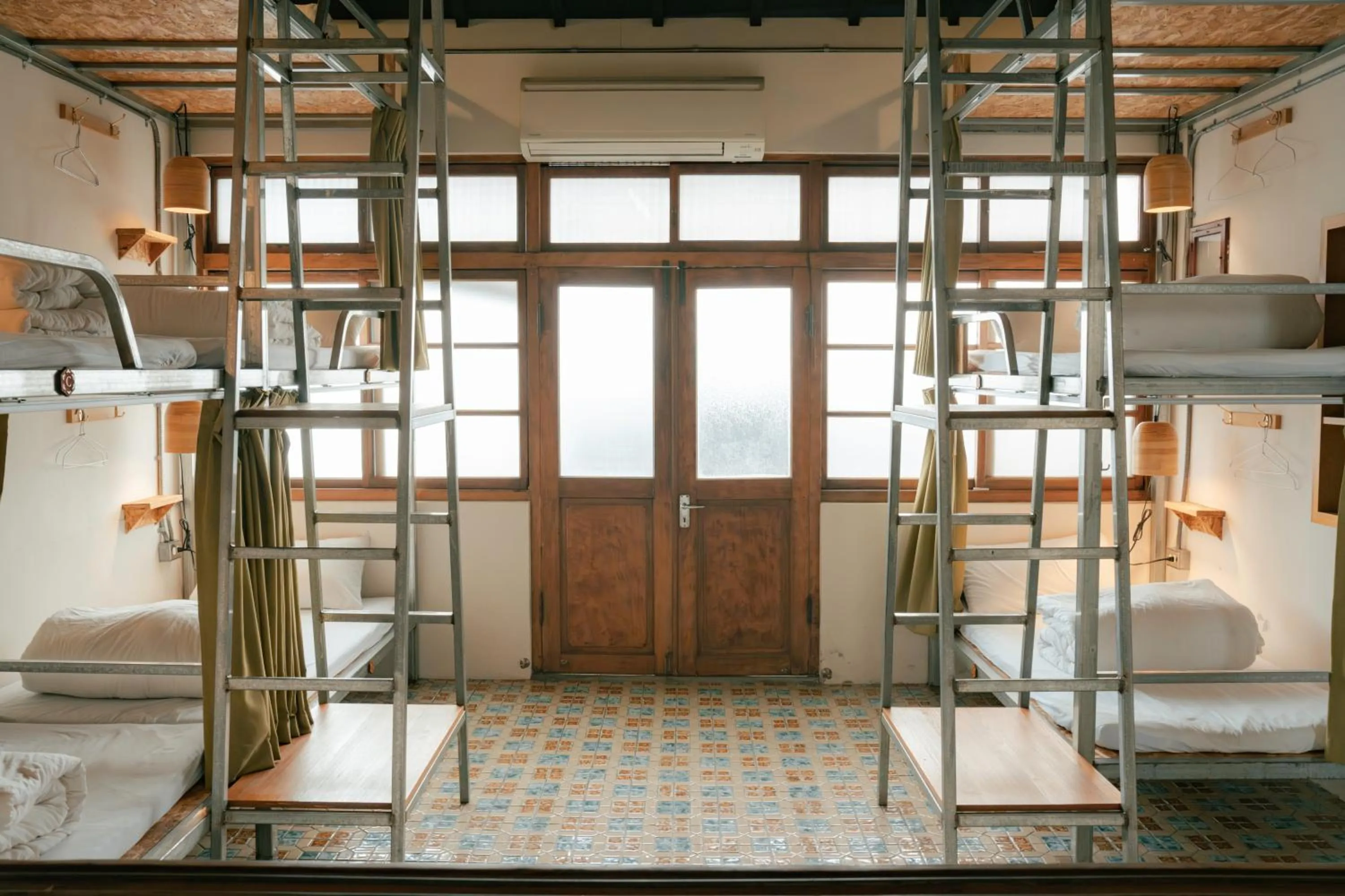 Photo of the whole room, Bed in 365.Hostel