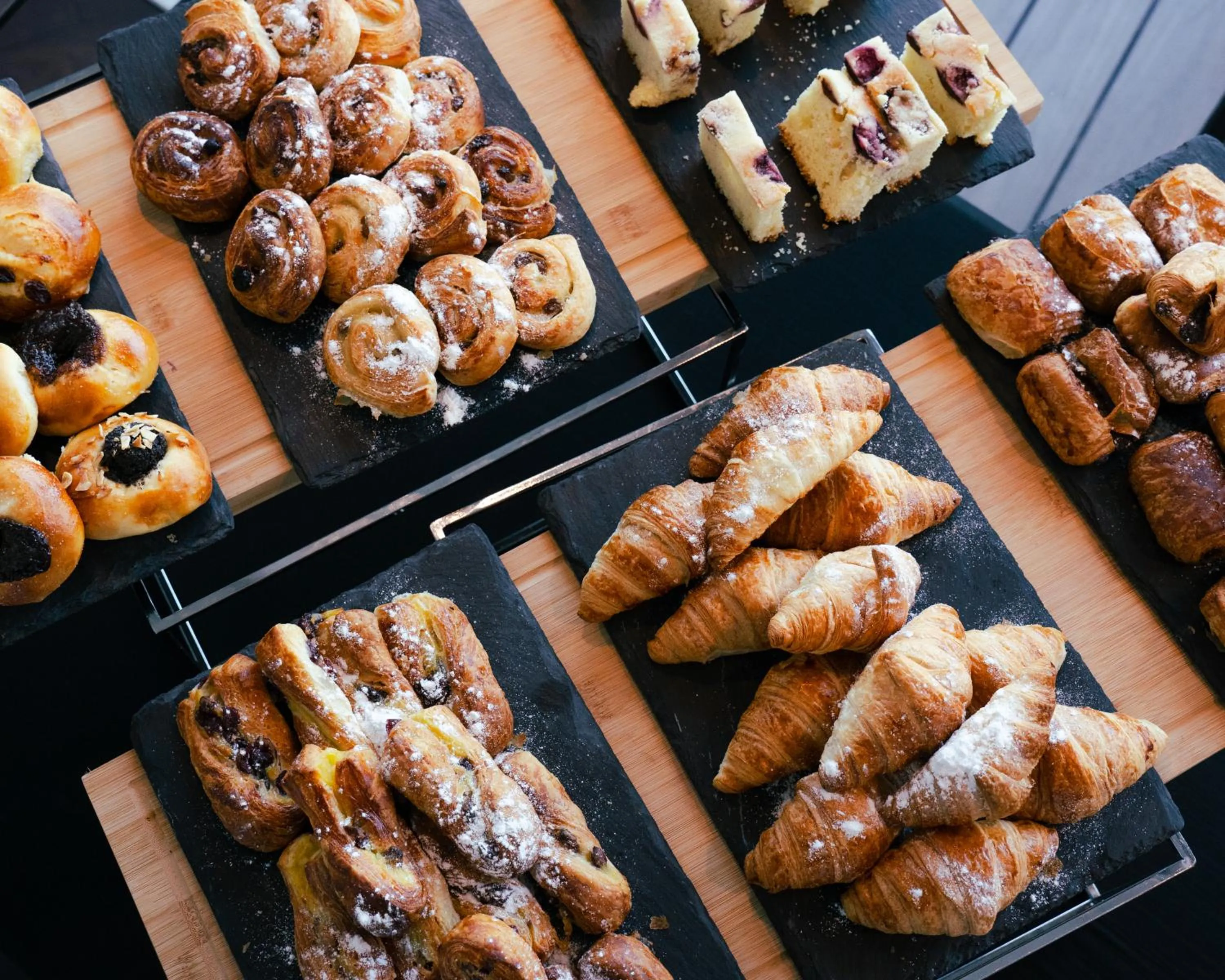 Breakfast in Dancing House - Tančící dům hotel