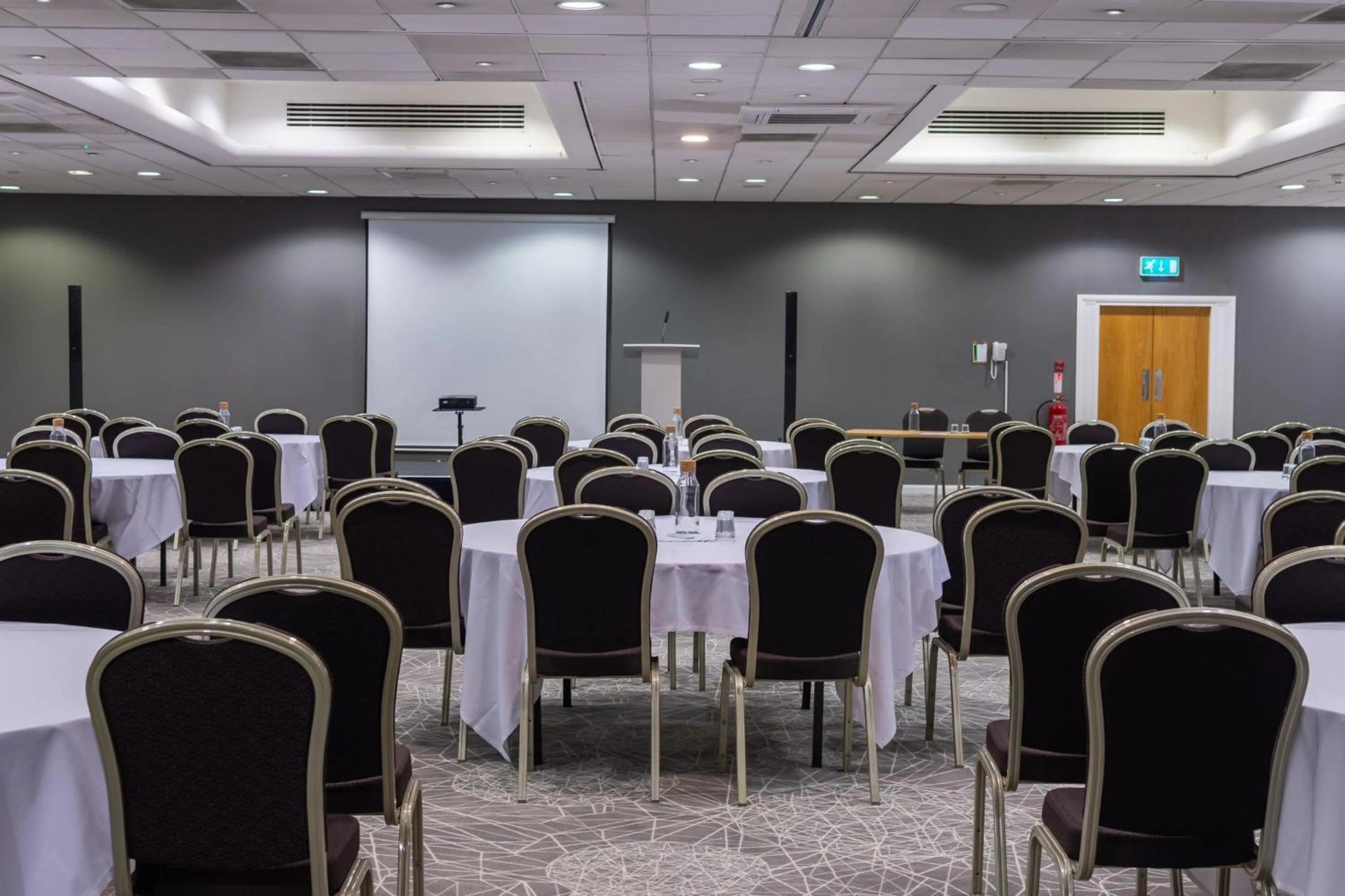 Meeting/conference room in Holiday Inn Liverpool City Centre by IHG