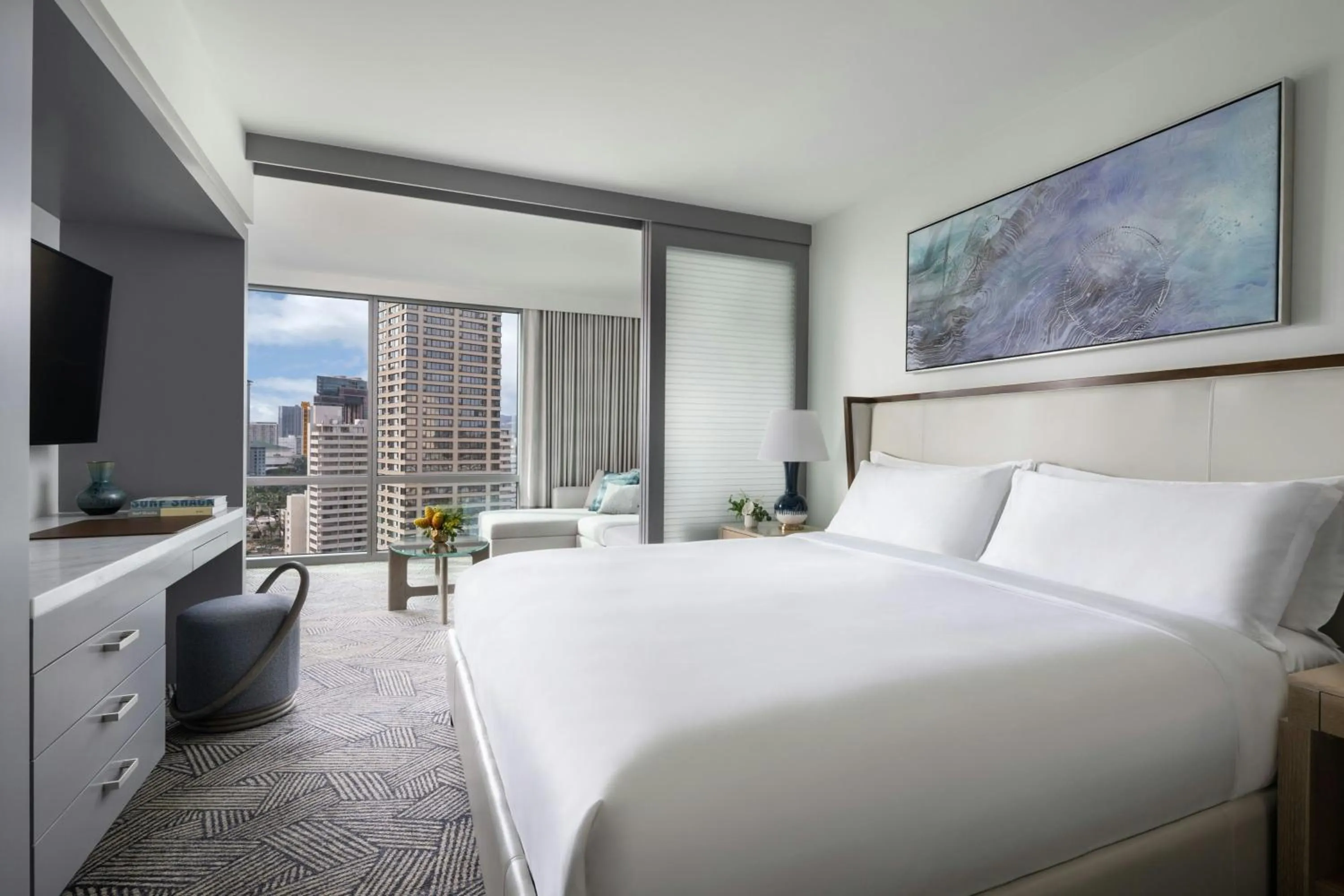Photo of the whole room, Bed in The Ritz-Carlton Residences, Waikiki Beach Hotel