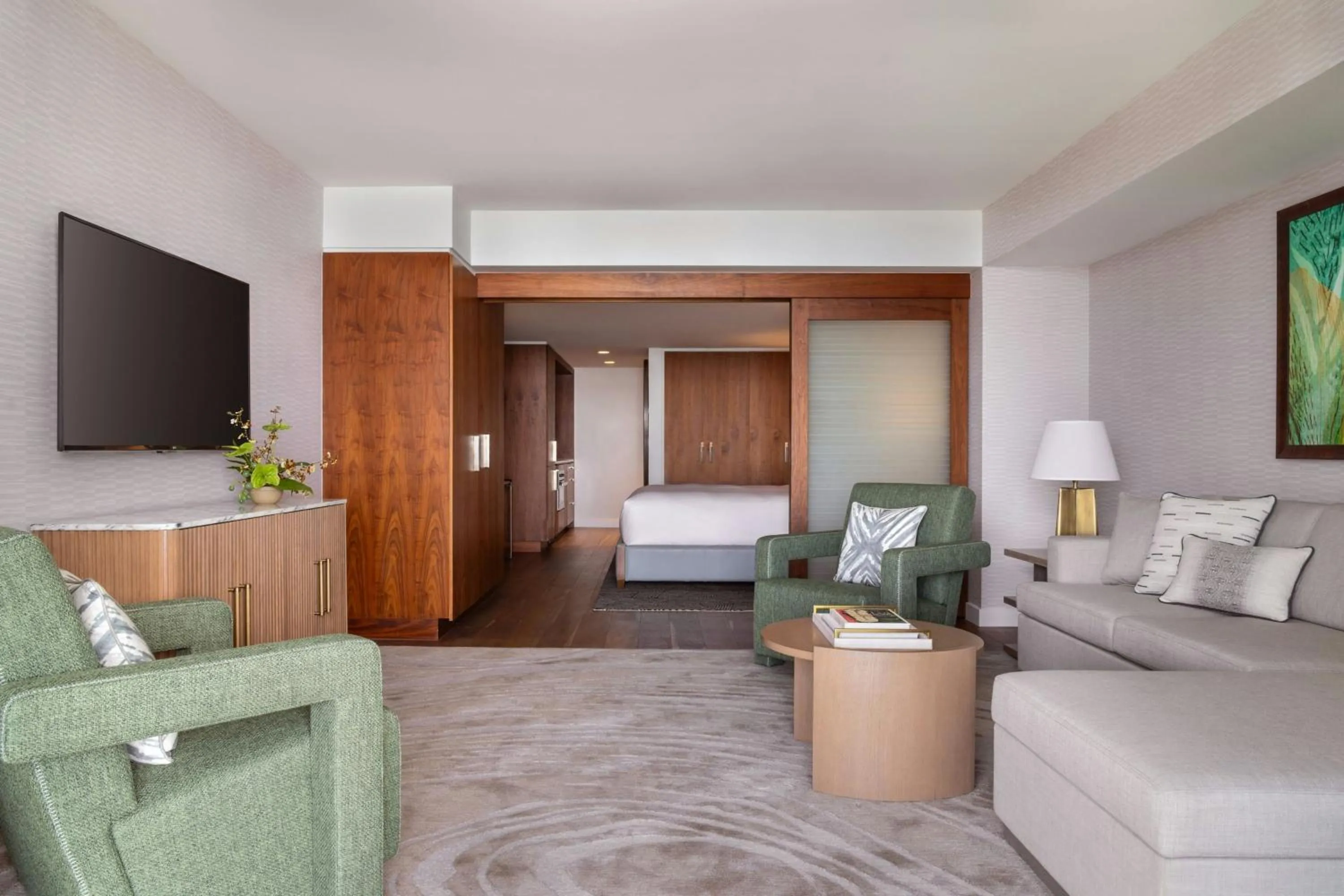 Living room, Bed in The Ritz-Carlton Residences, Waikiki Beach Hotel