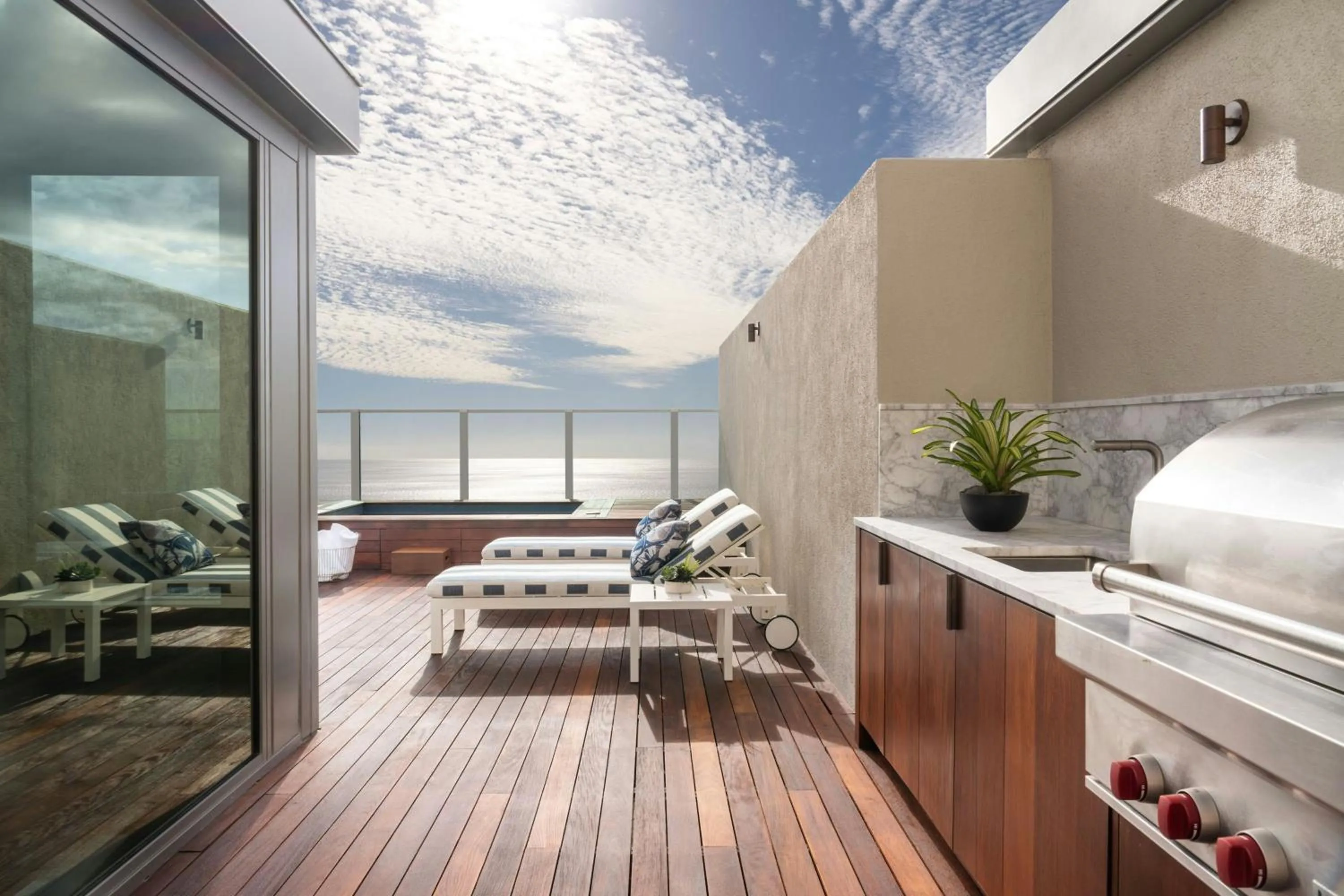 Photo of the whole room in The Ritz-Carlton Residences, Waikiki Beach Hotel