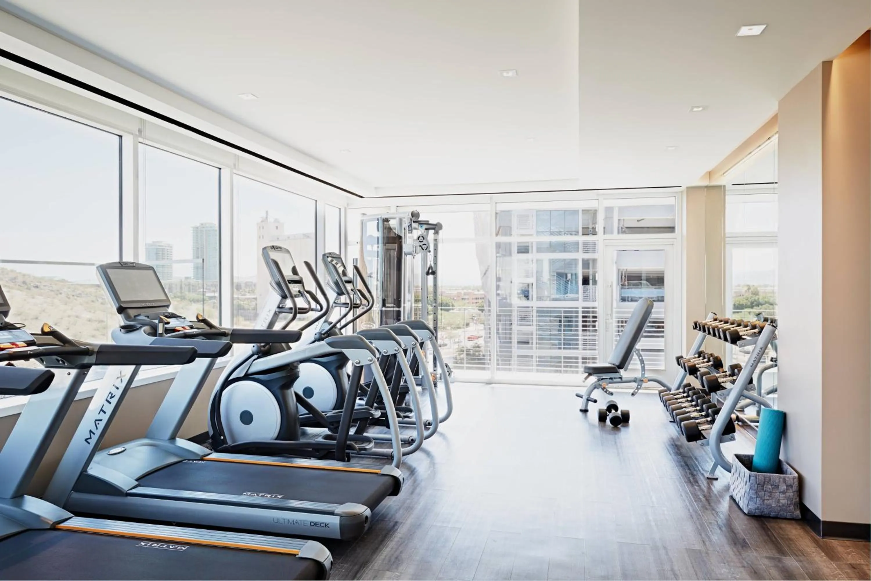 Fitness centre/facilities in AC Hotel by Marriott Phoenix Tempe/Downtown